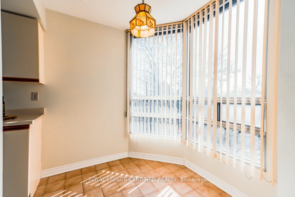 320 Mill Street S 304, Brampton, ON L6Y 3V2 photo 4