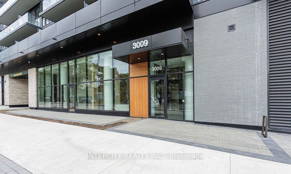 3009 Novar Road 1615, Mississauga, ON L5B 0P9 photo 2