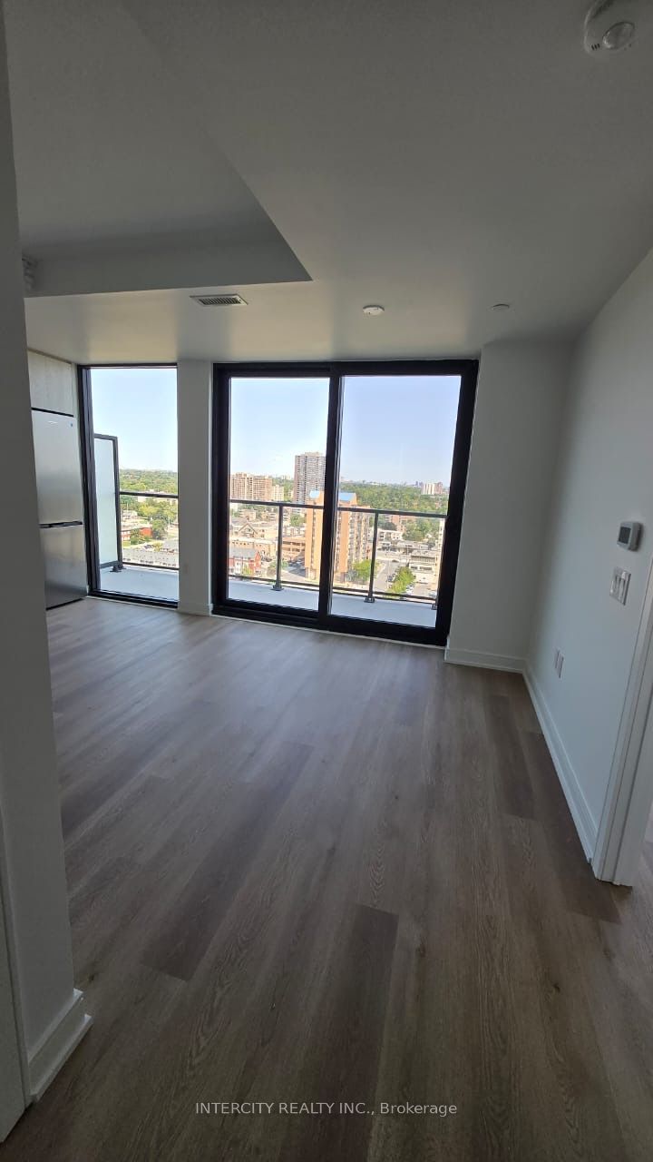 3009 Novar Road 1615, Mississauga, ON L5B 0P9 photo 4