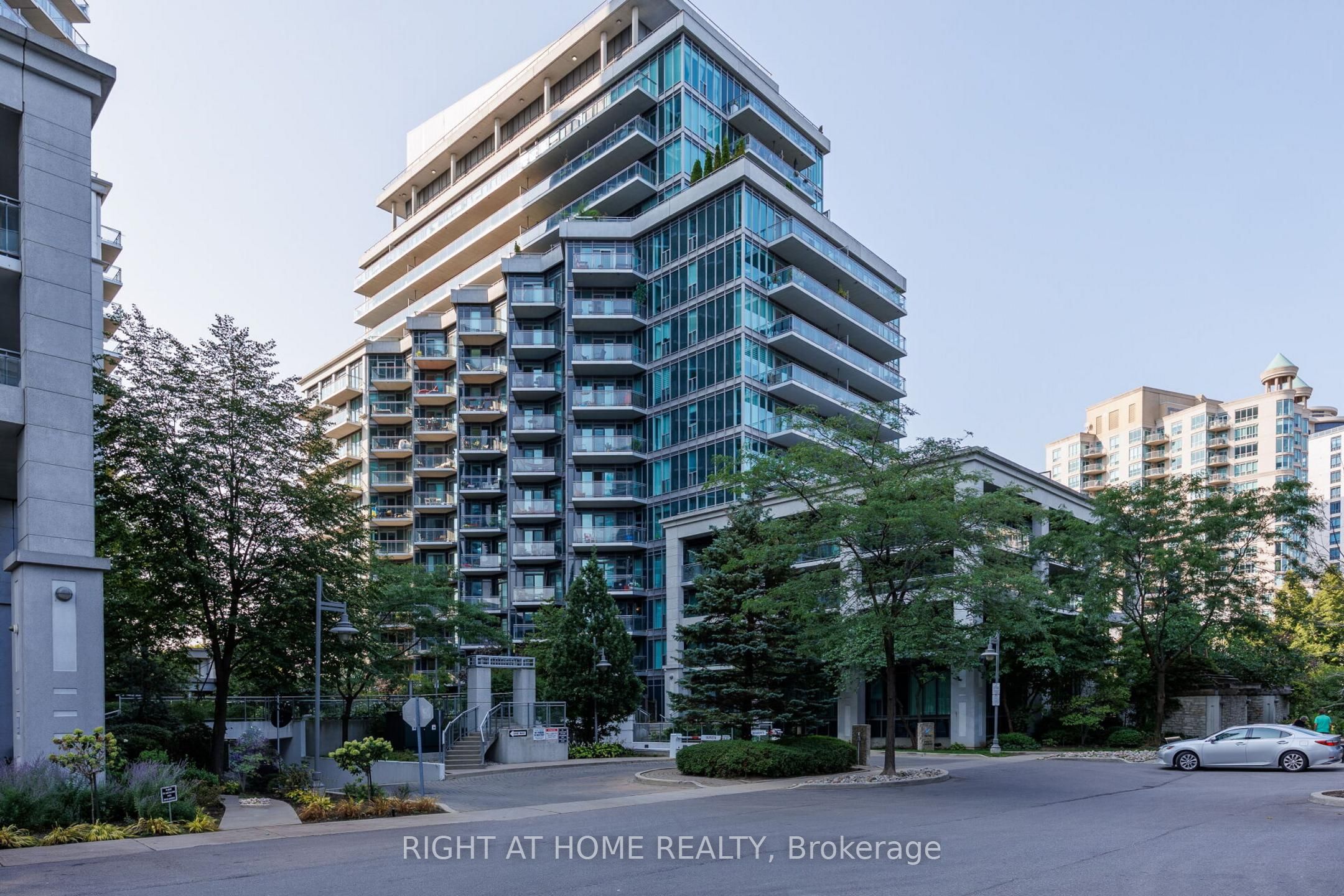 2119 Lake Shore Boulevard W 217, Toronto, ON M8V 4E8 photo 4