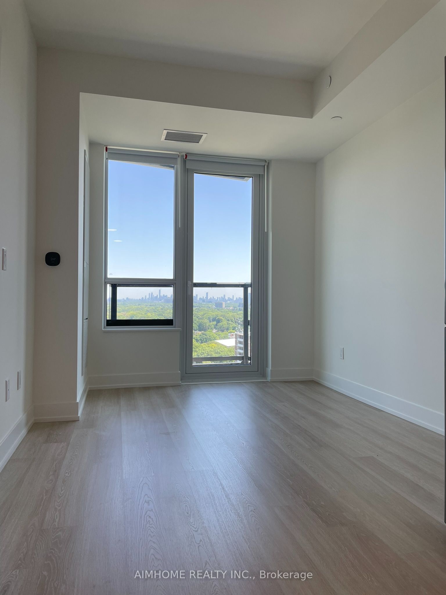 60 Central Park Road Way 1903, Toronto, ON M9A 0E6 photo 4