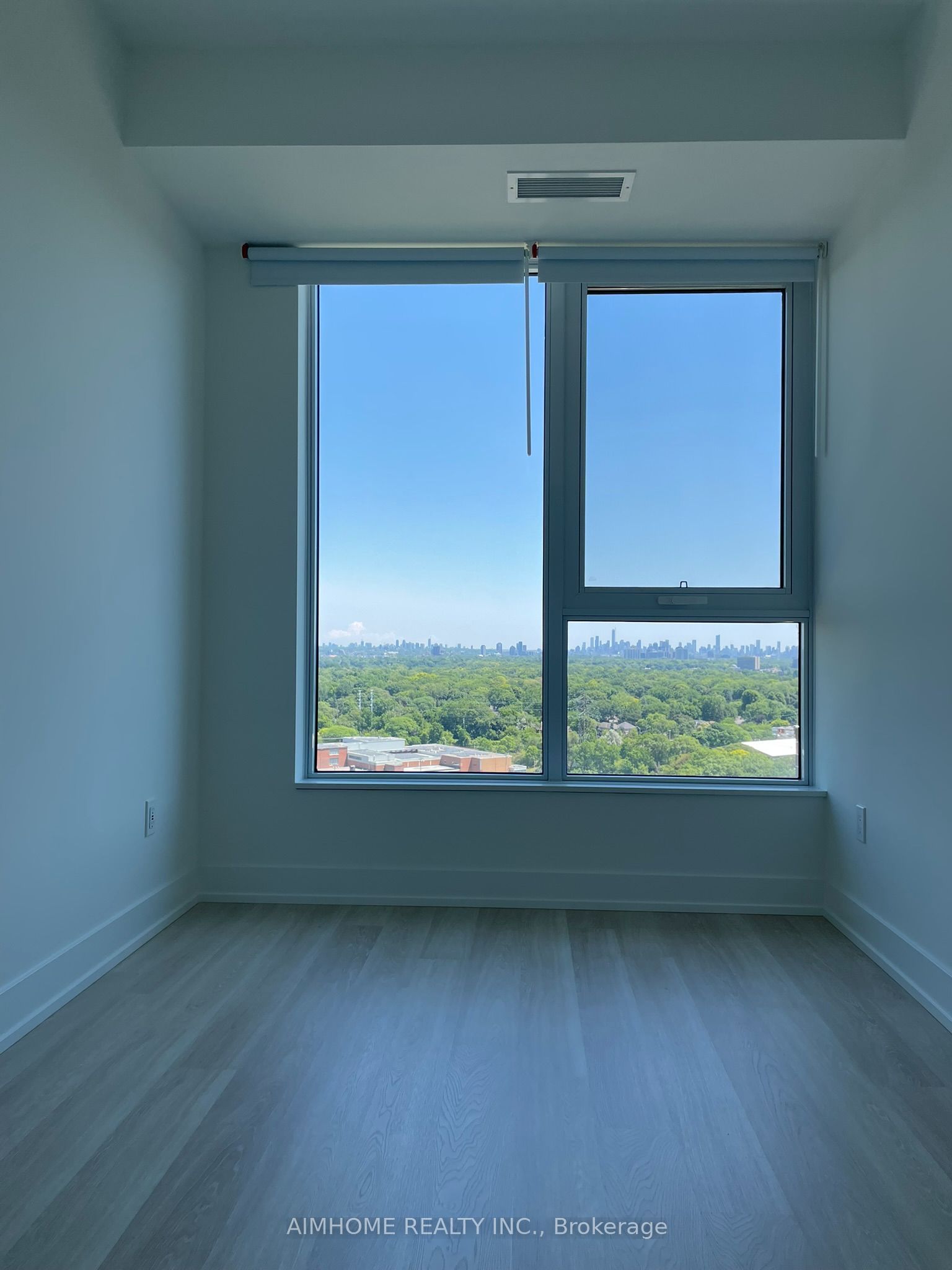 60 Central Park Road Way 1903, Toronto, ON M9A 0E6 photo 5