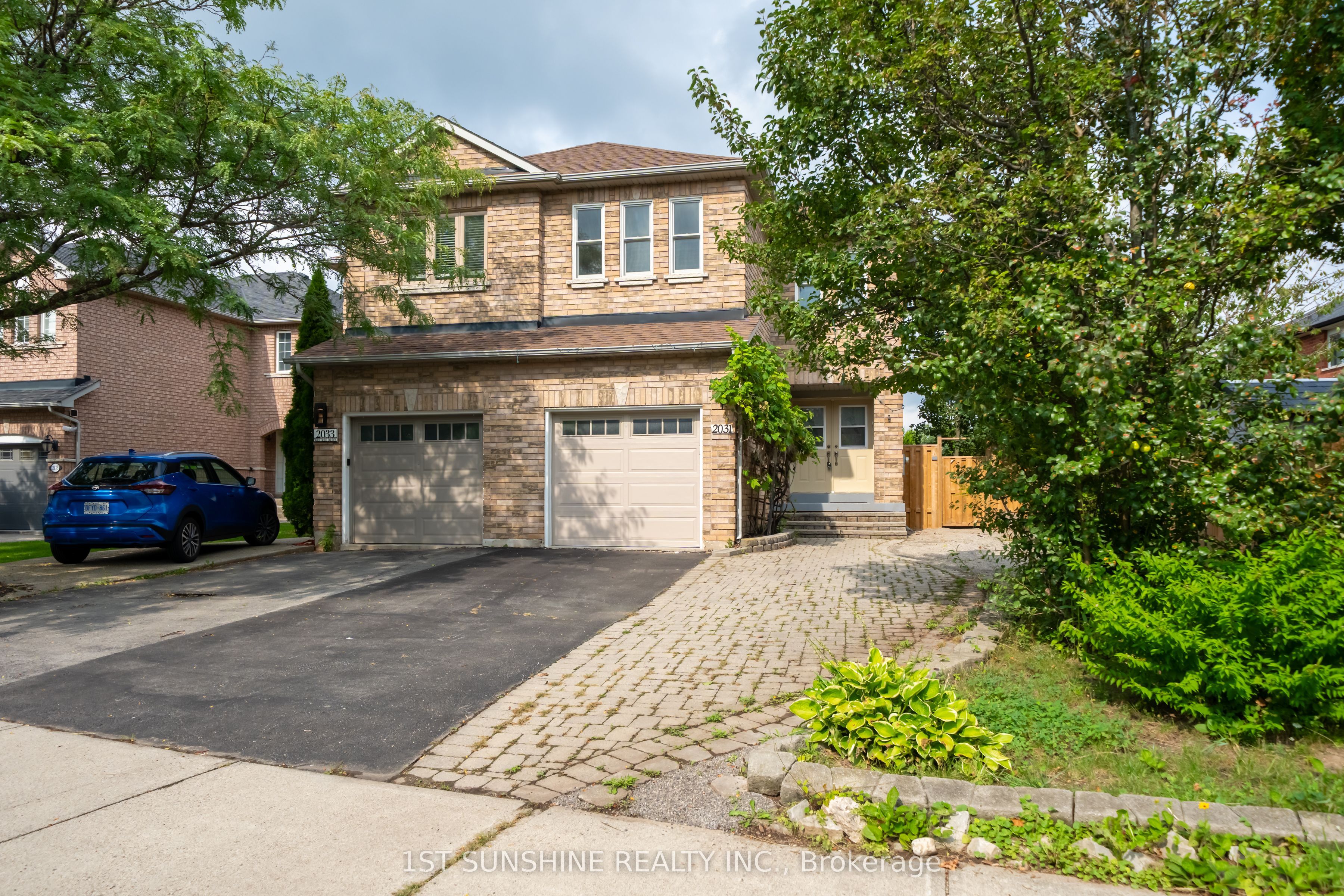 2031 Westree Drive, Oakville, ON L6M 3W3 photo 3