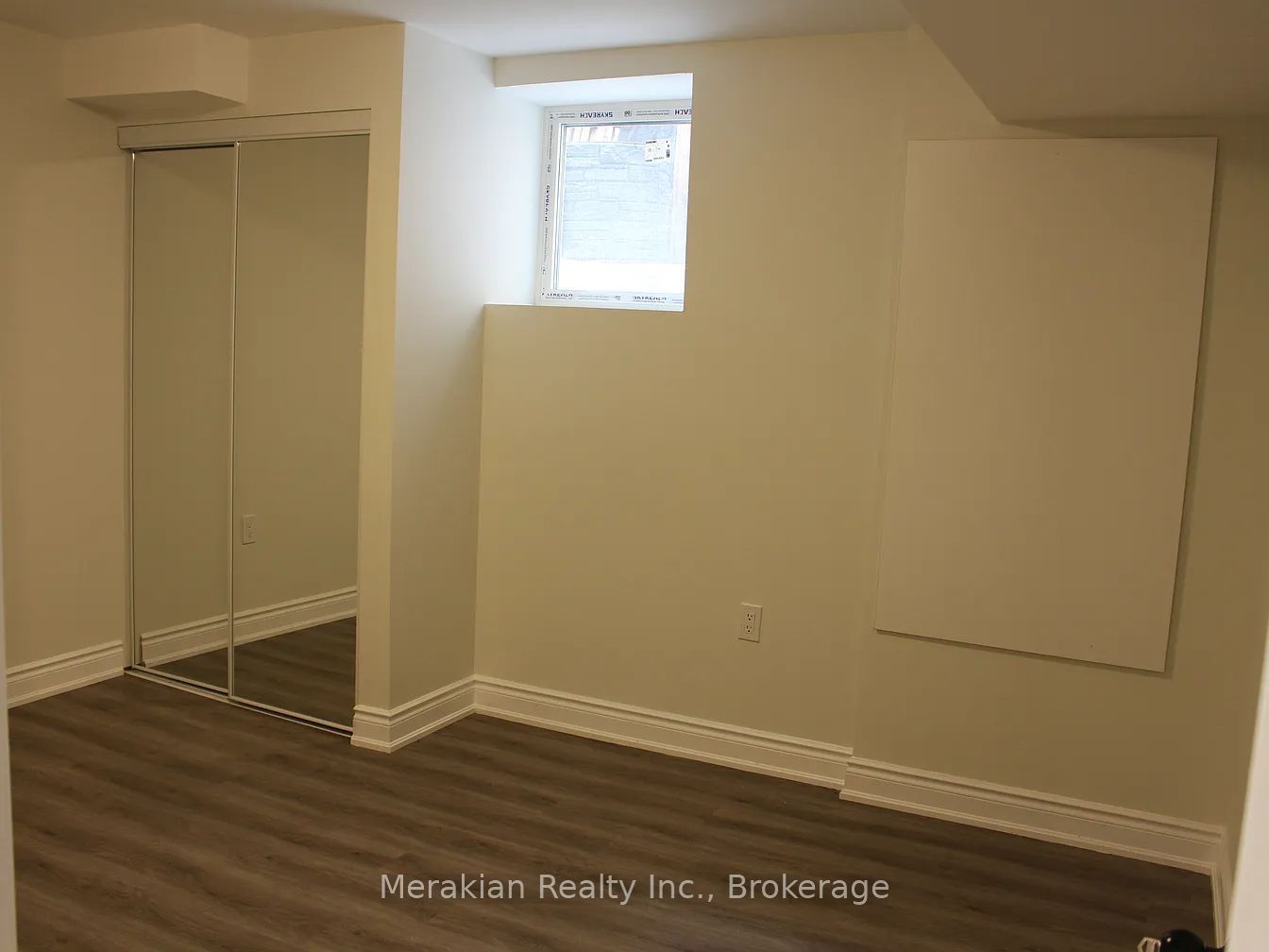 48 Mediterranean Crescent, Brampton, ON L6Y 0T3 photo 5