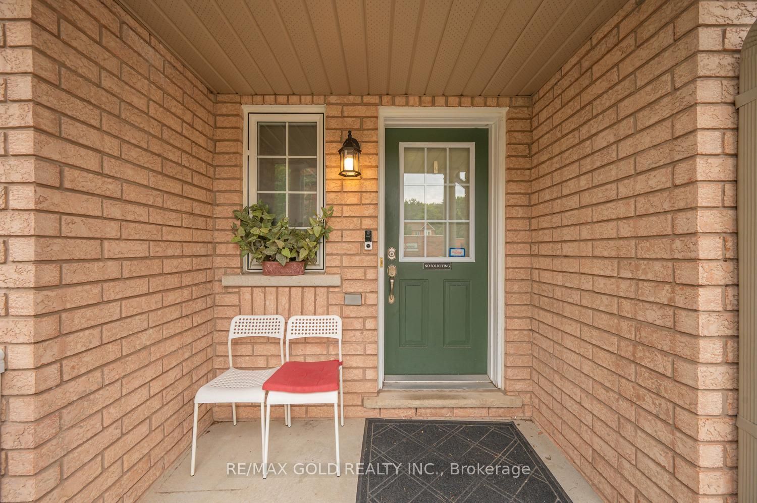 7360 Zinnia Place 69, Mississauga, ON L5W 2A4 photo 2