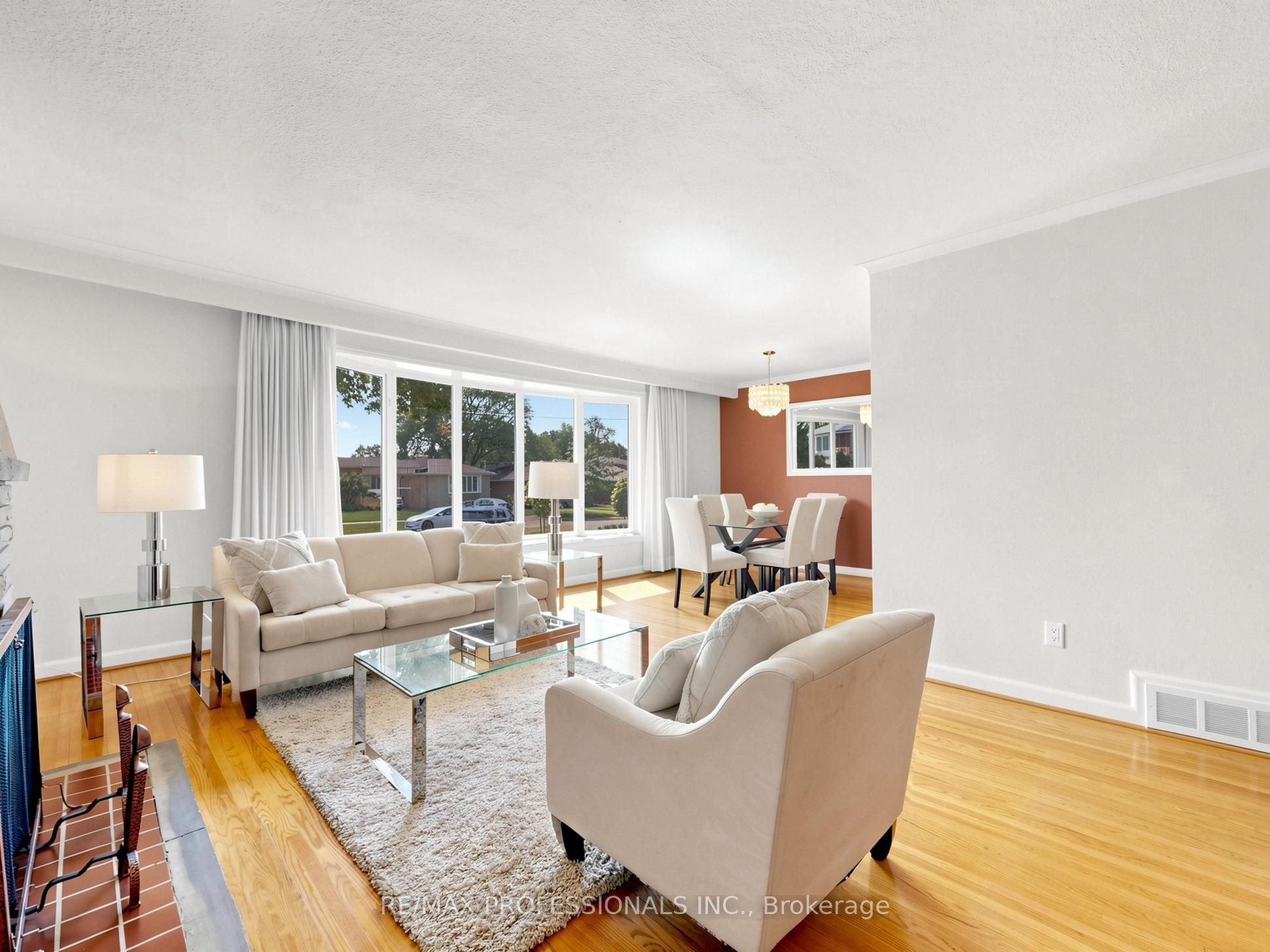 36 Tewsley Place, Toronto, ON M9P 1N7 photo 5