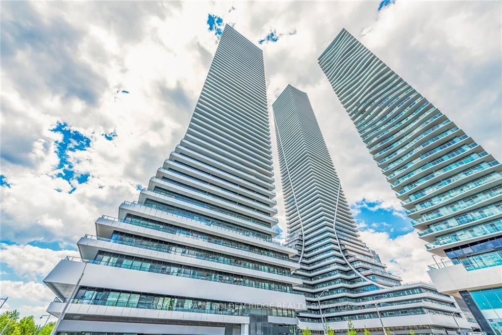 20 Shore Breeze Drive S 2607, Toronto, ON M8V 0C7