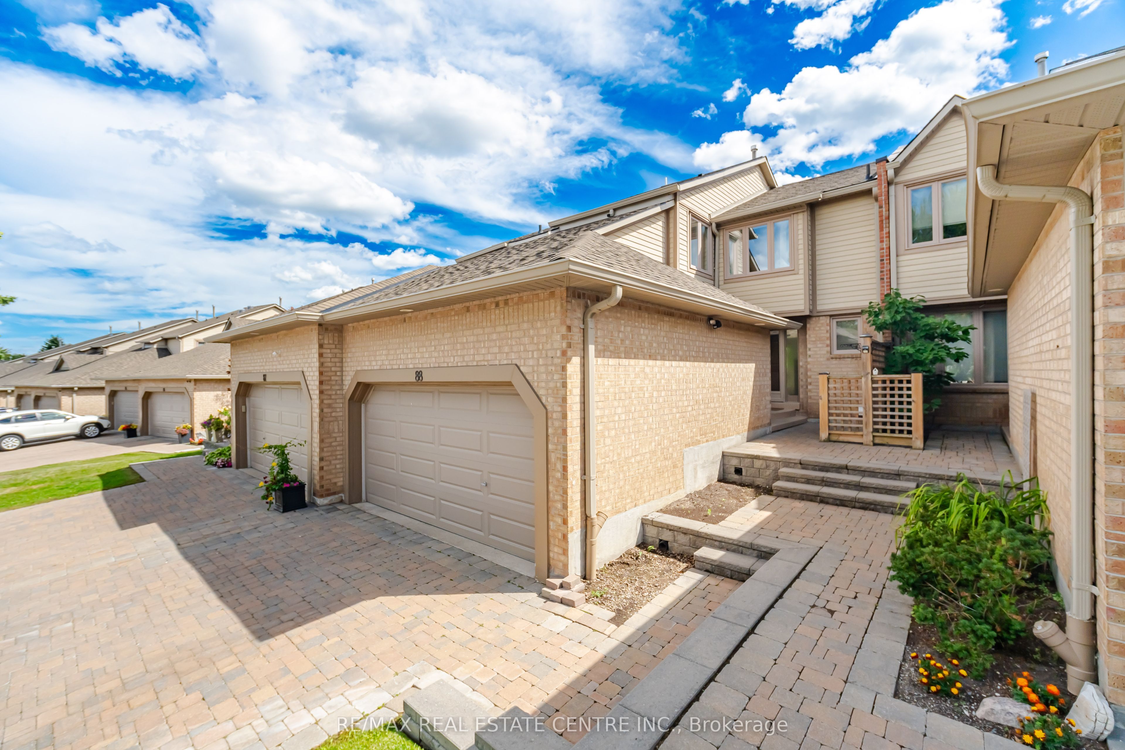 1725 The Chase 88, Mississauga, ON L5M 4N3 photo 2