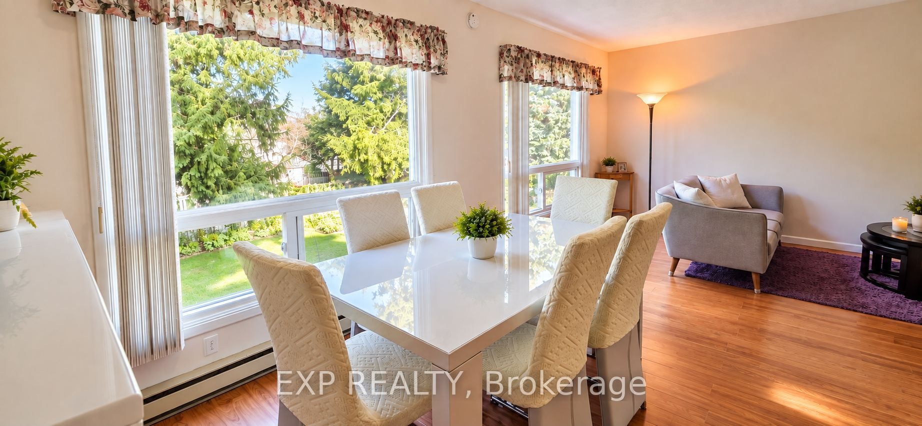 8 Habitat Square, Brampton, ON L6S 1X7 photo 3