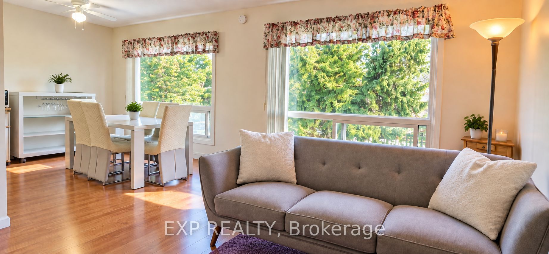 8 Habitat Square, Brampton, ON L6S 1X7 photo 4