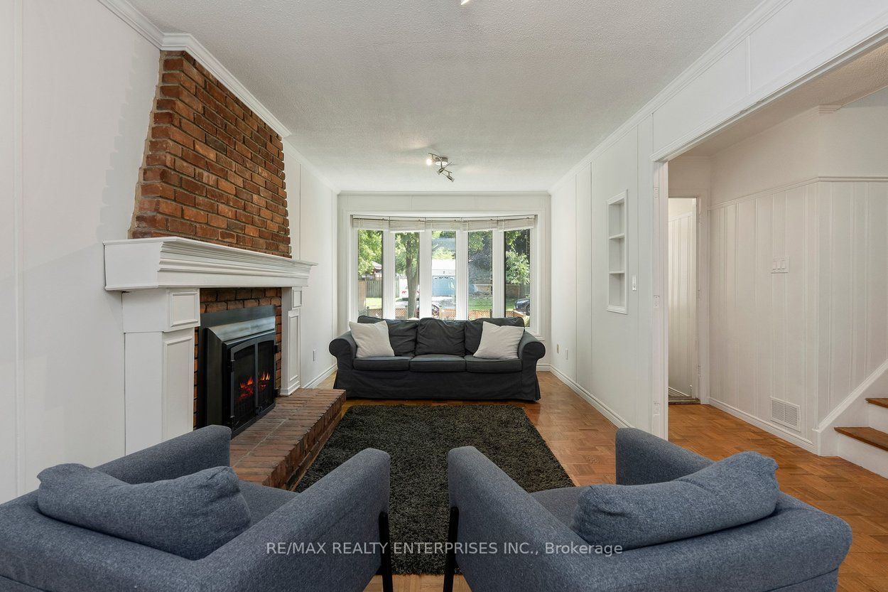 5081 Brady Avenue, Burlington, ON L7L 3X5 photo 5