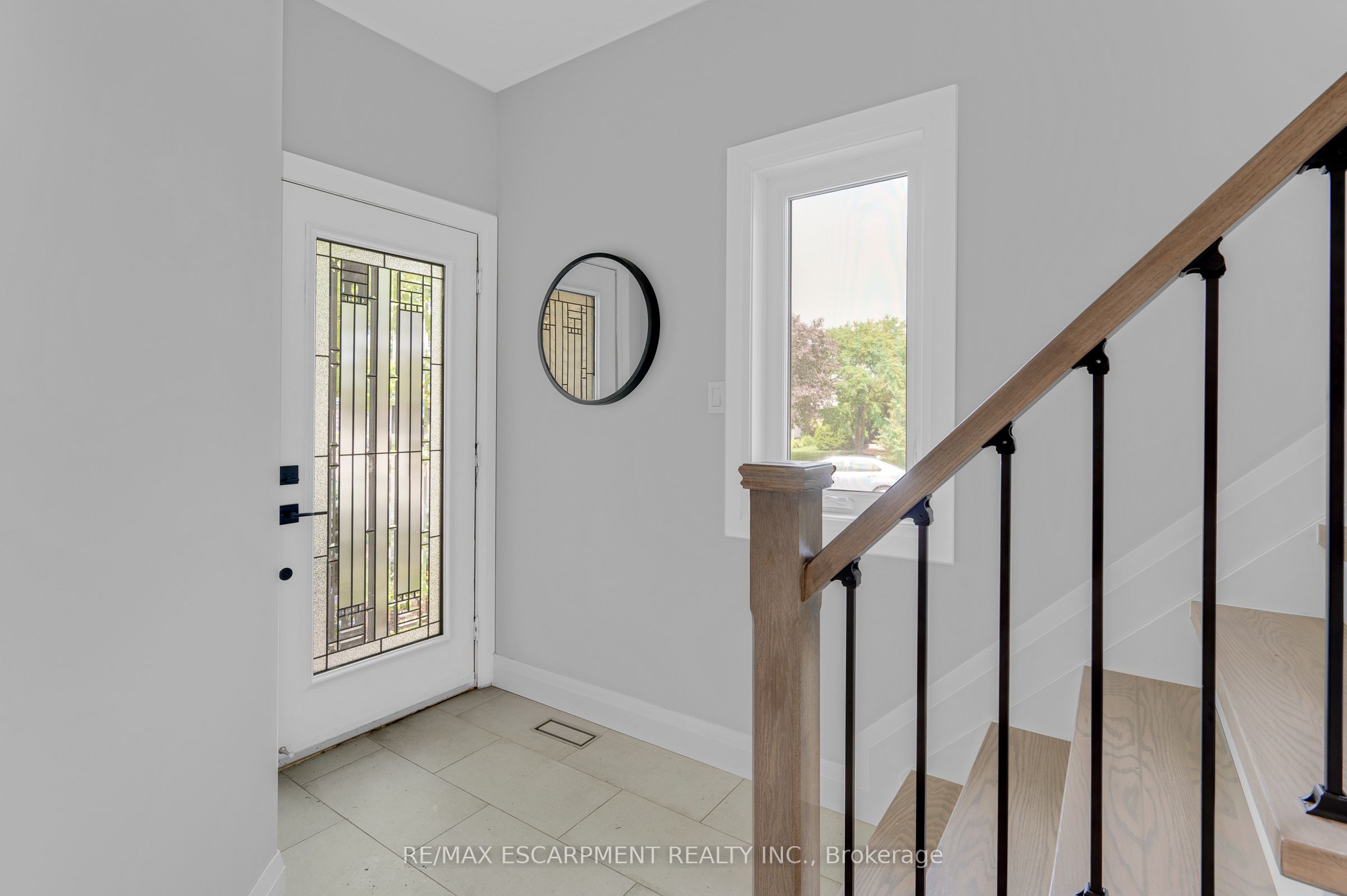 4014 Jarvis Crescent, Burlington, ON L7M 4K1 photo 4