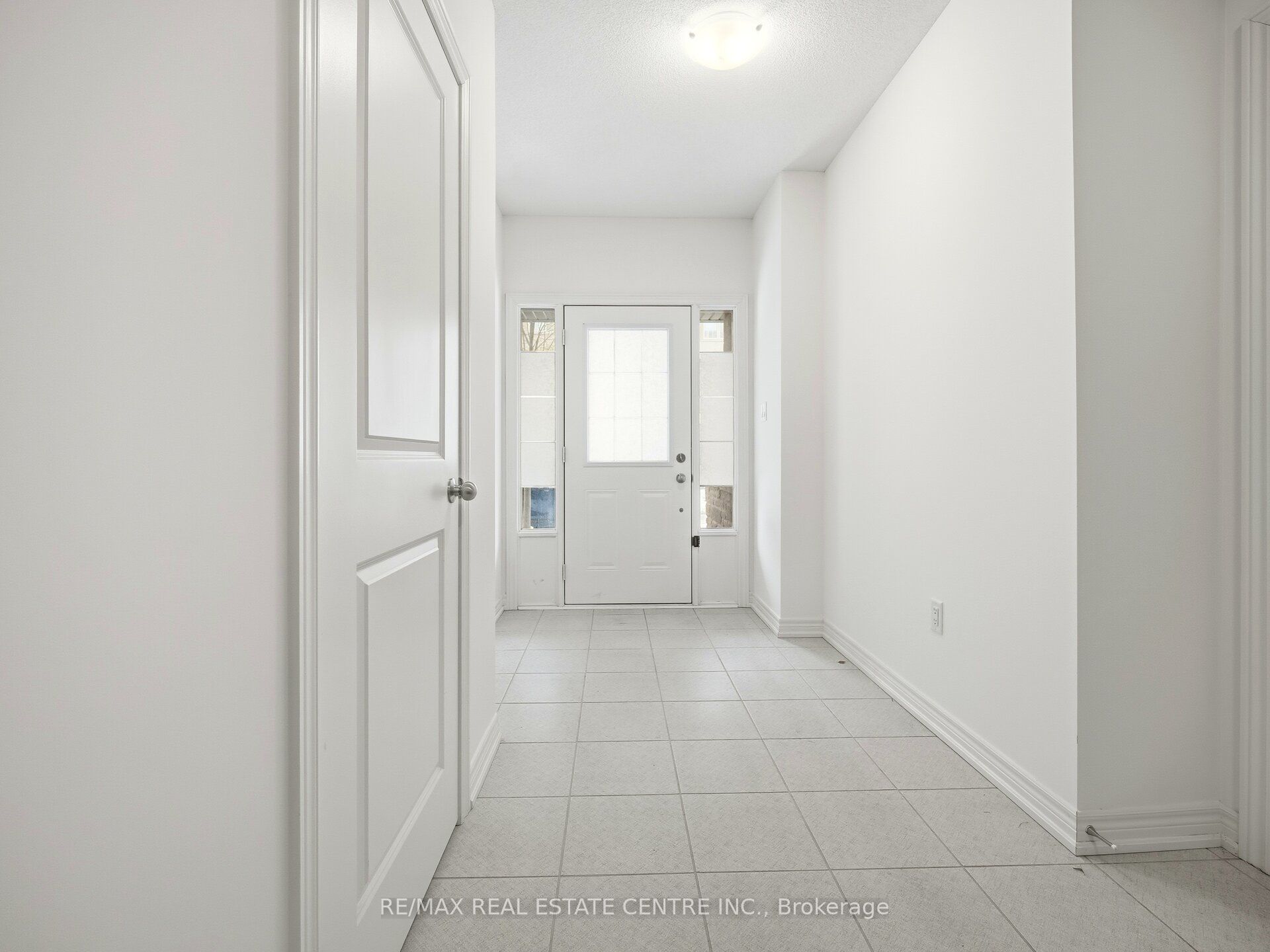 109 Fruitvale Circle, Brampton, ON L7A 5C4 photo 5