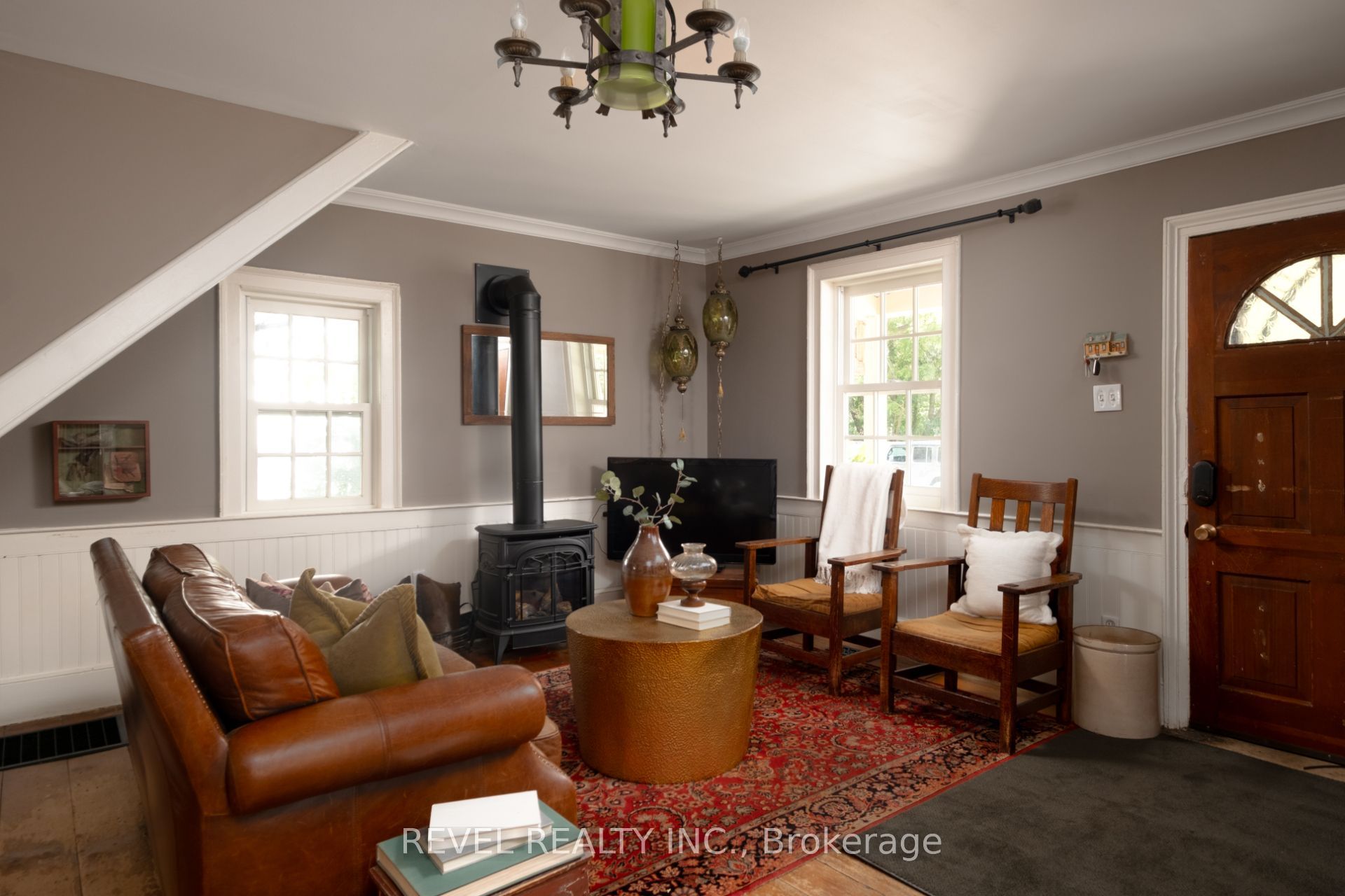 532 Main Street, Halton Hills, ON L7G 3S8 photo 3