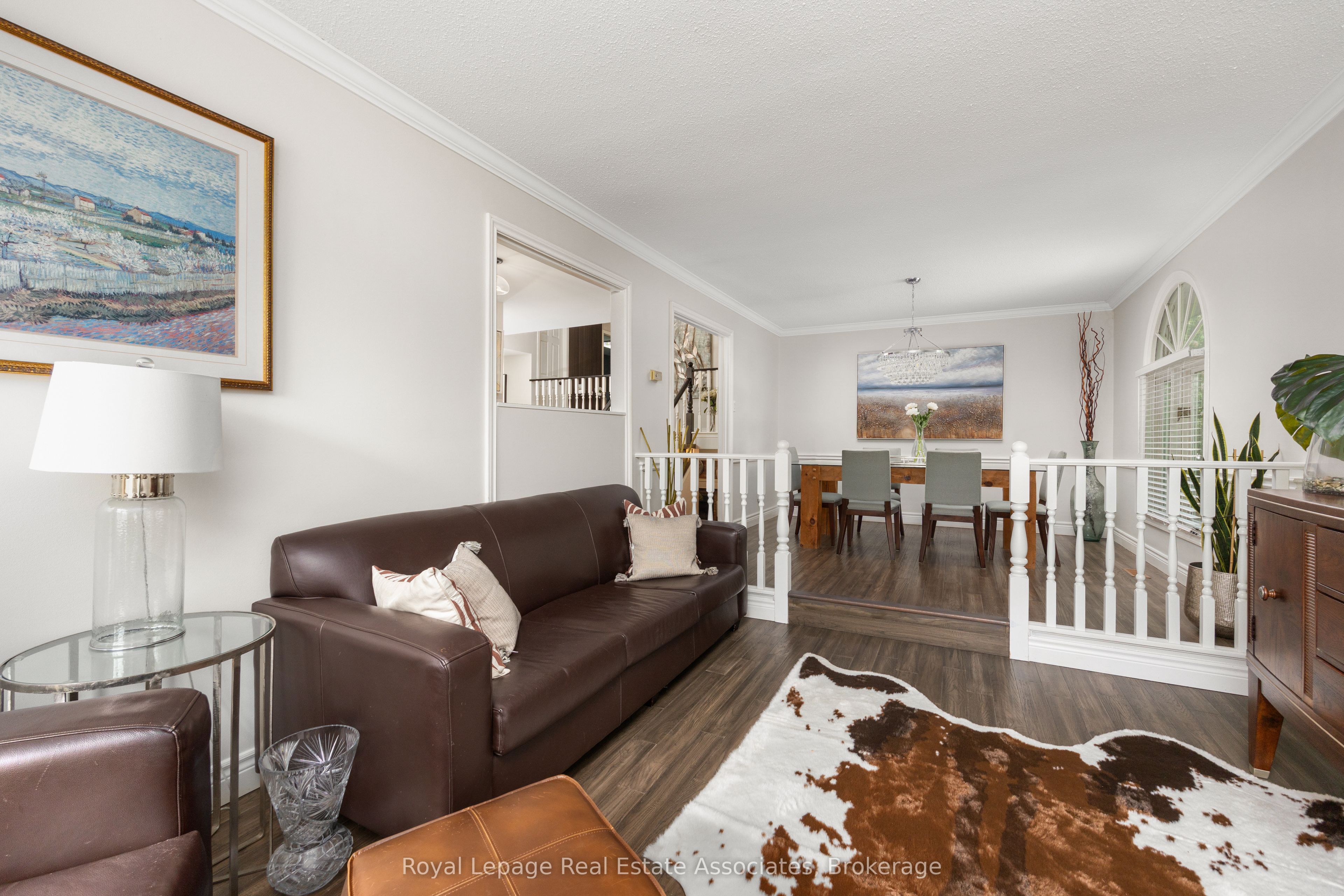 537 MATHEWMAN Crescent, Burlington, ON L7L 5S6 photo 4