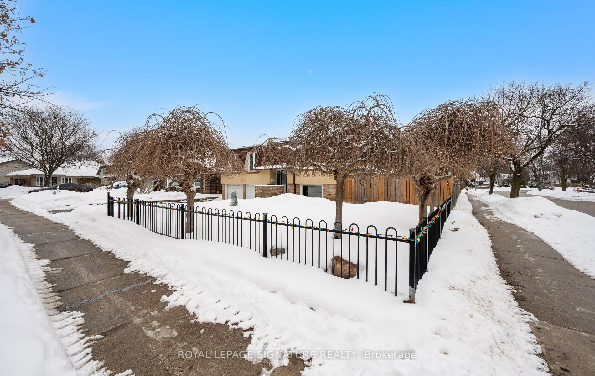 6943 Estoril Road, Mississauga, ON L5N 1N3 photo 3