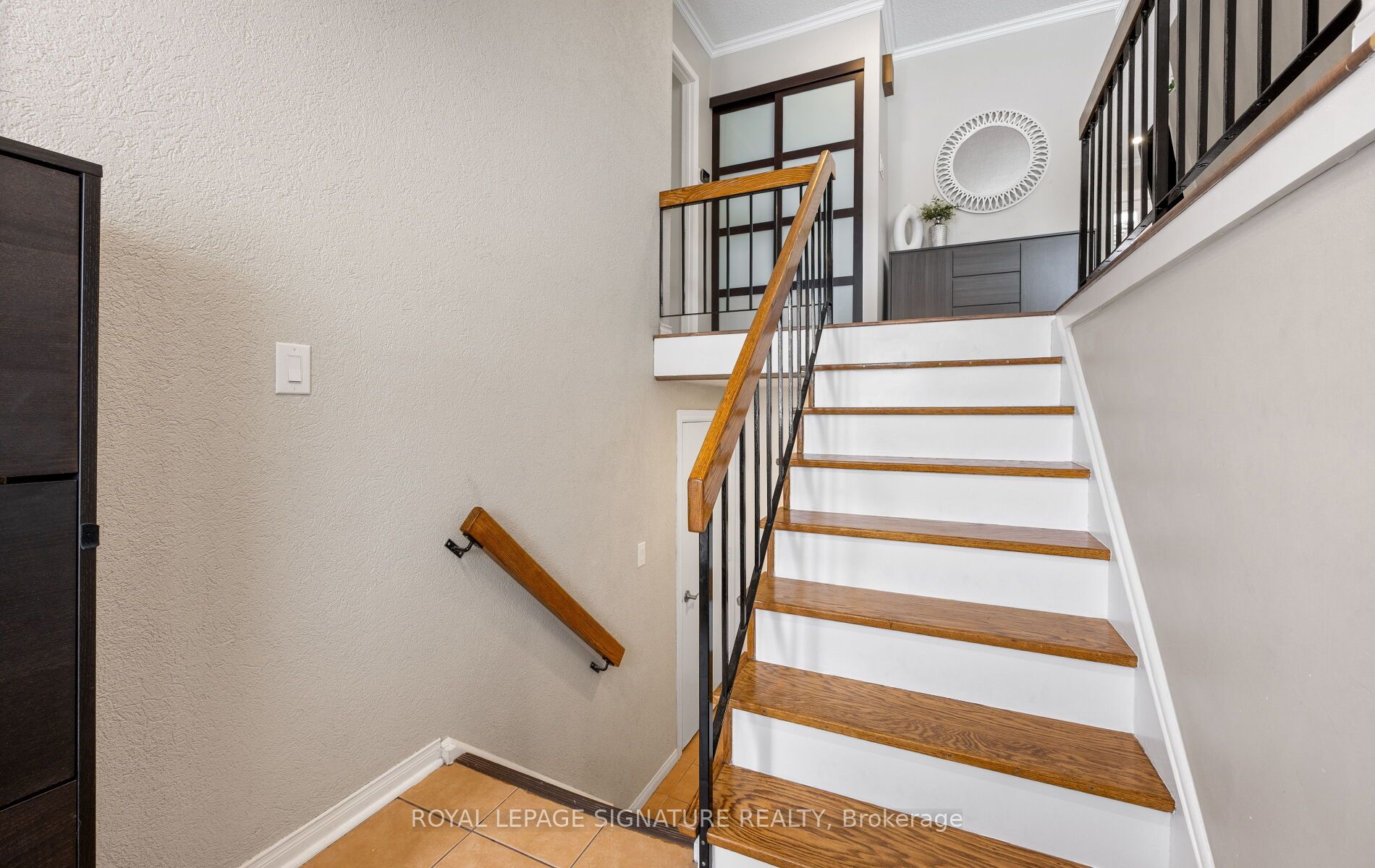 6943 Estoril Road, Mississauga, ON L5N 1N3 photo 5