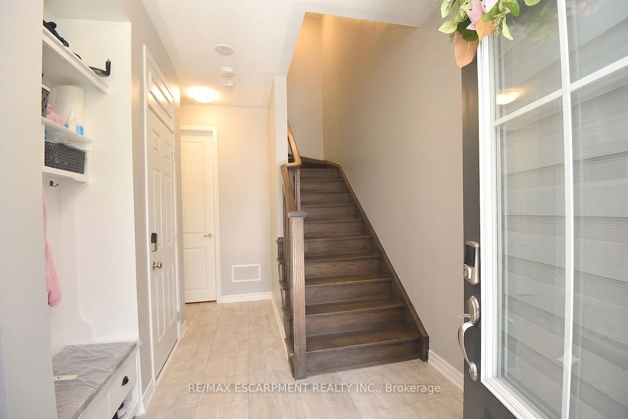 1317 Lerchie Way 78, Milton, ON L9E 0H5 photo 3