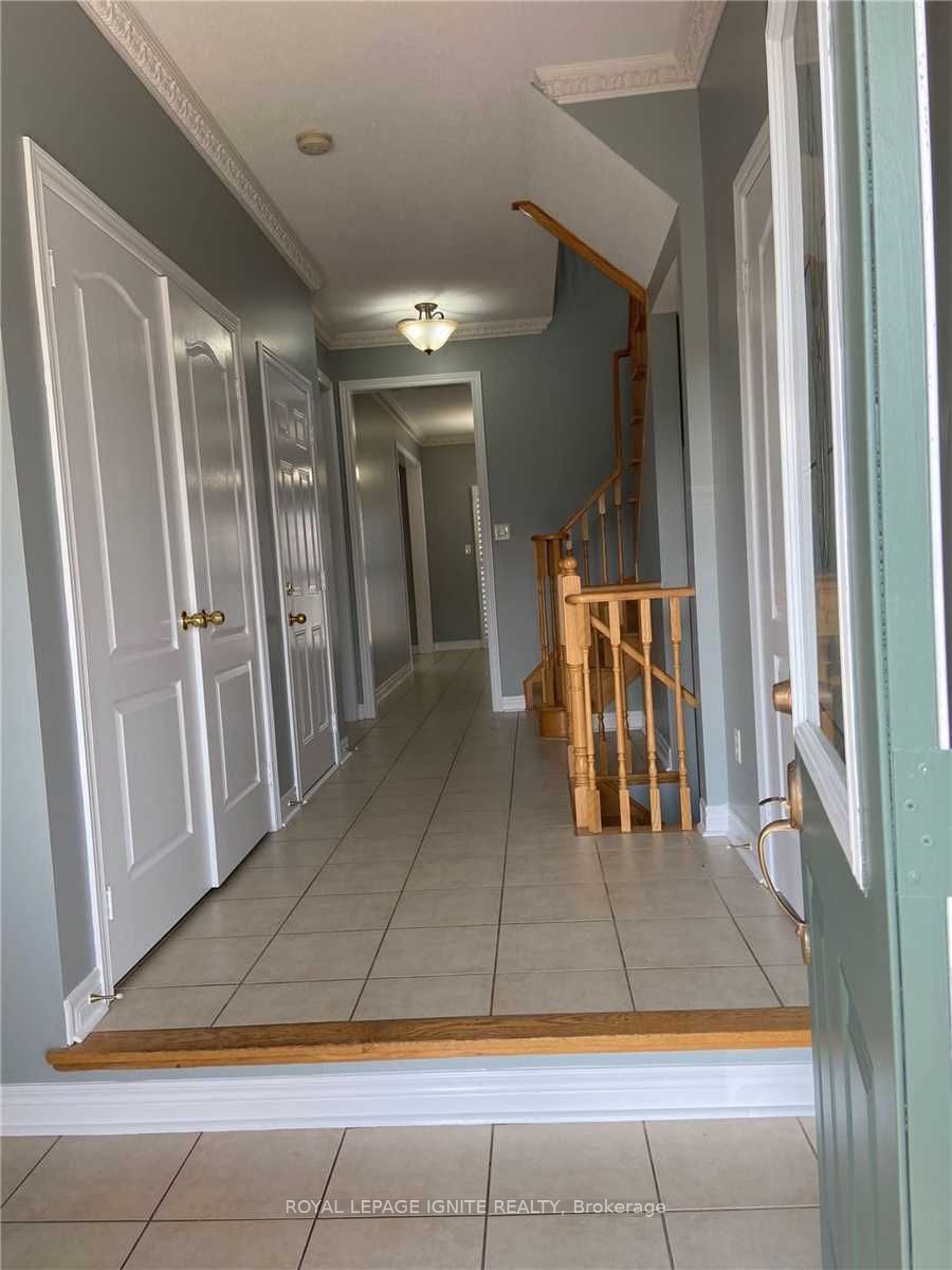 23 Royal Vista Road, Brampton, ON L6Y 0K8 photo 3