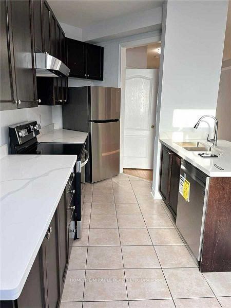 4663 Centretown Way Upper, Mississauga, ON L5R 0E1 photo 3