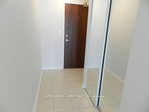 4850 GLEN ERIN Drive 1601, Mississauga, ON L5M 7S1 photo 3