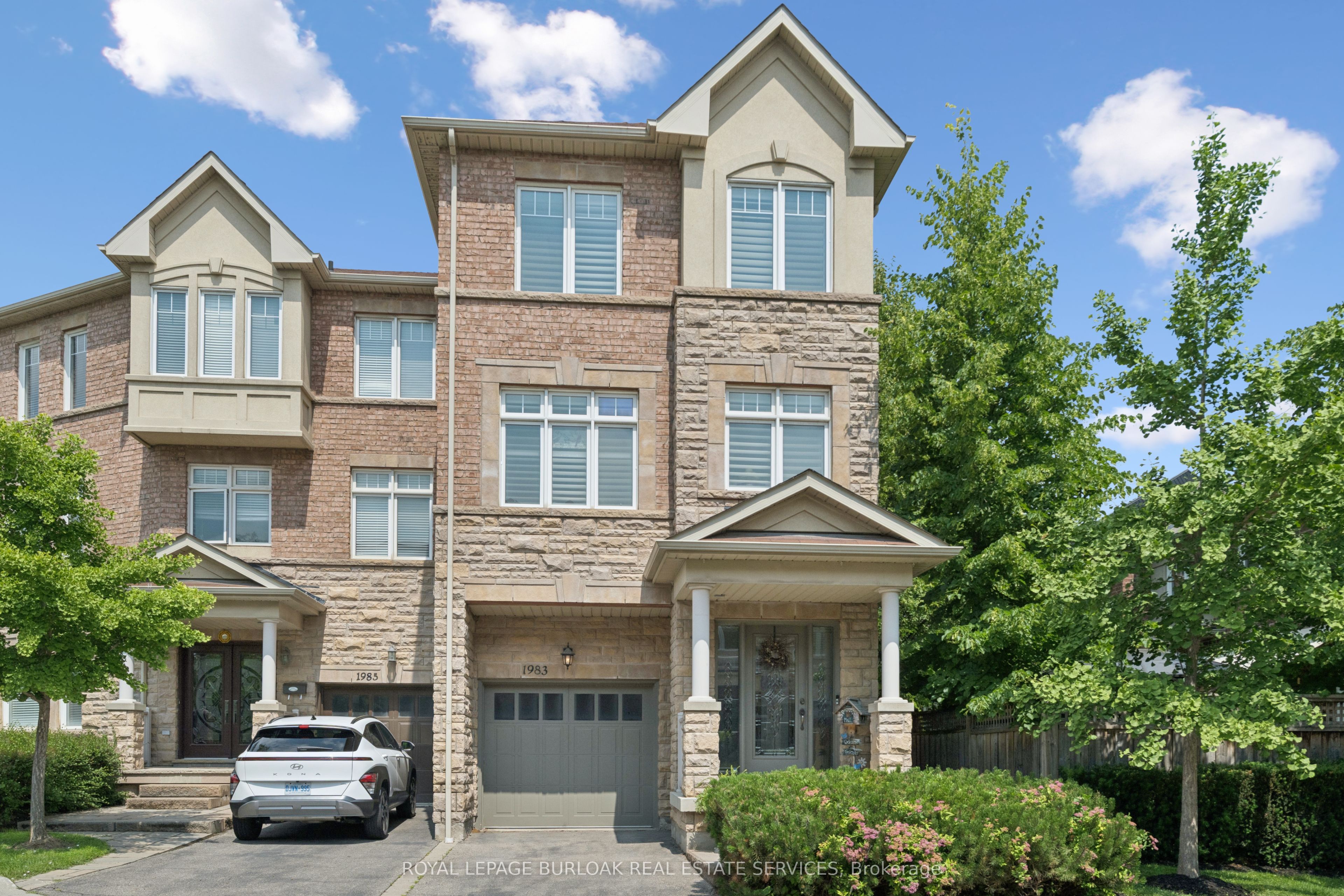 1983 Rackus Crescent, Mississauga, ON L5J 0A6