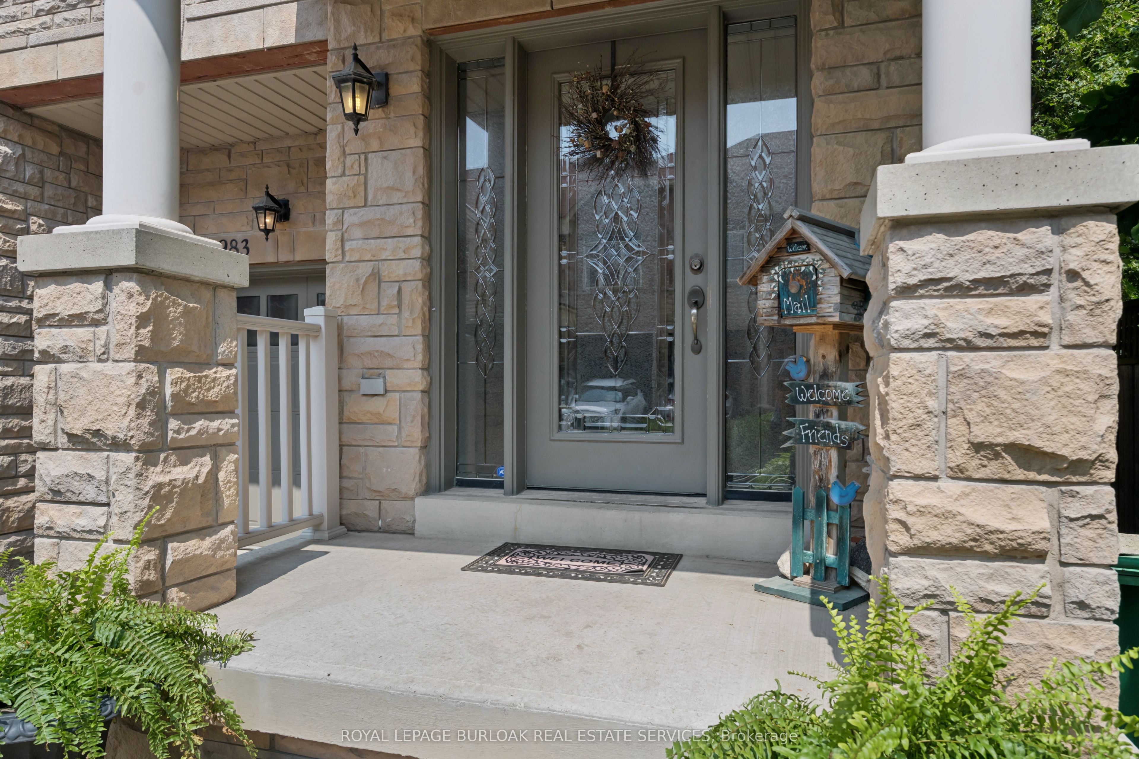 1983 Rackus Crescent, Mississauga, ON L5J 0A6 photo 5