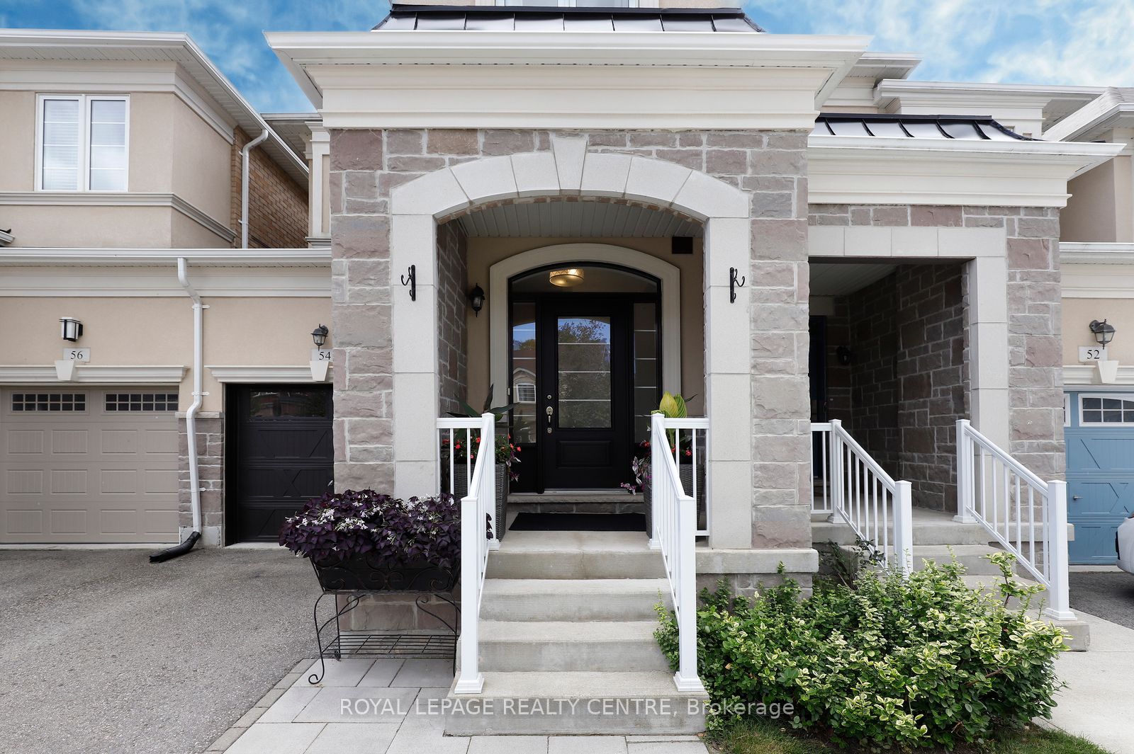 54 Upper Canada Court, Halton Hills, ON L7G 0L1 photo 4