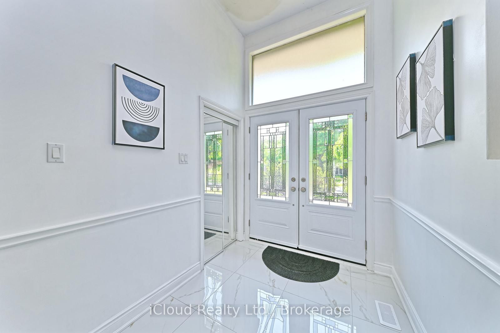 2101 Parkway Drive, Burlington, ON L7P 1S5 photo 4