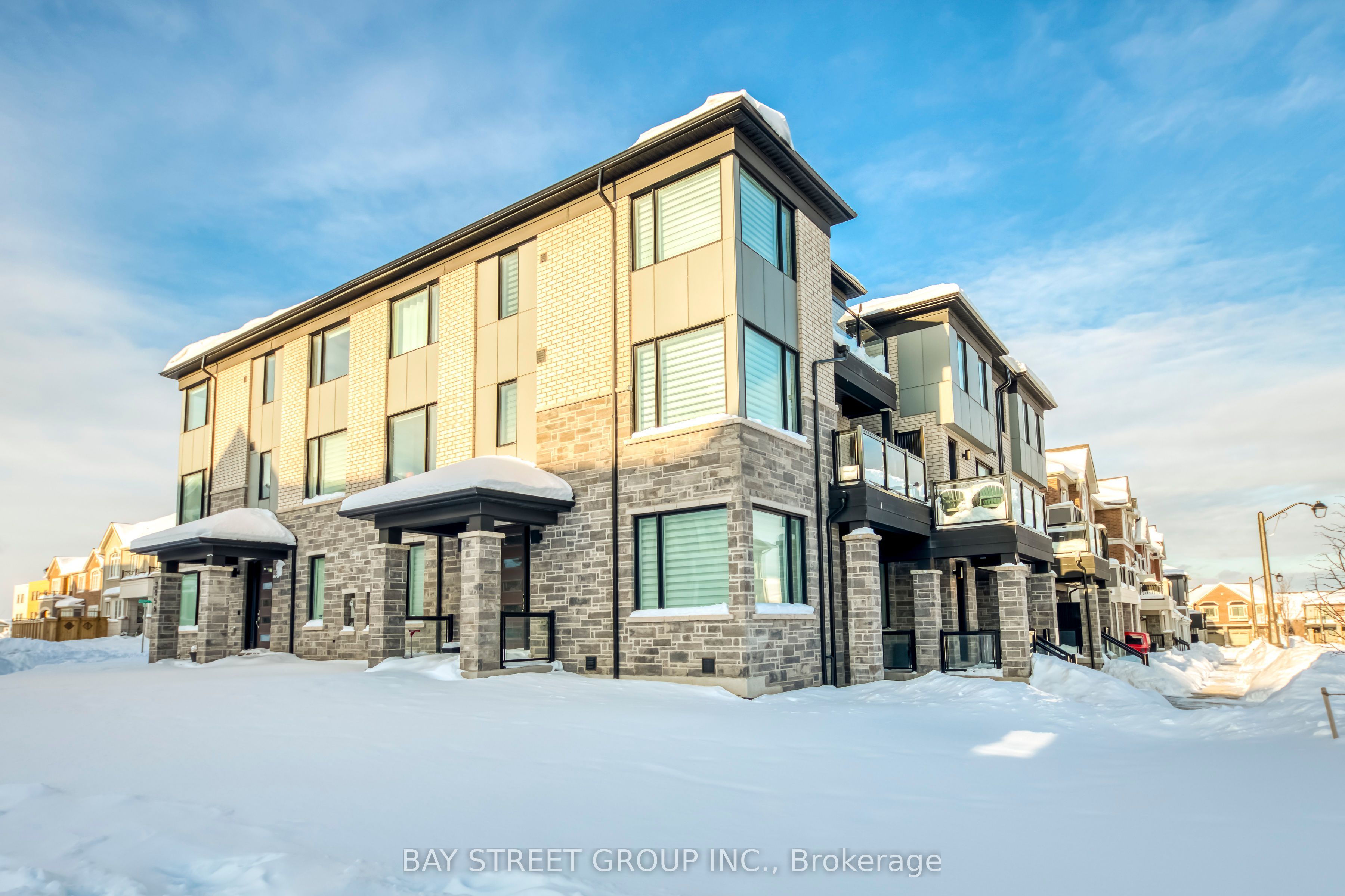 3049 Merrick Road, Oakville, ON L6H 7G1