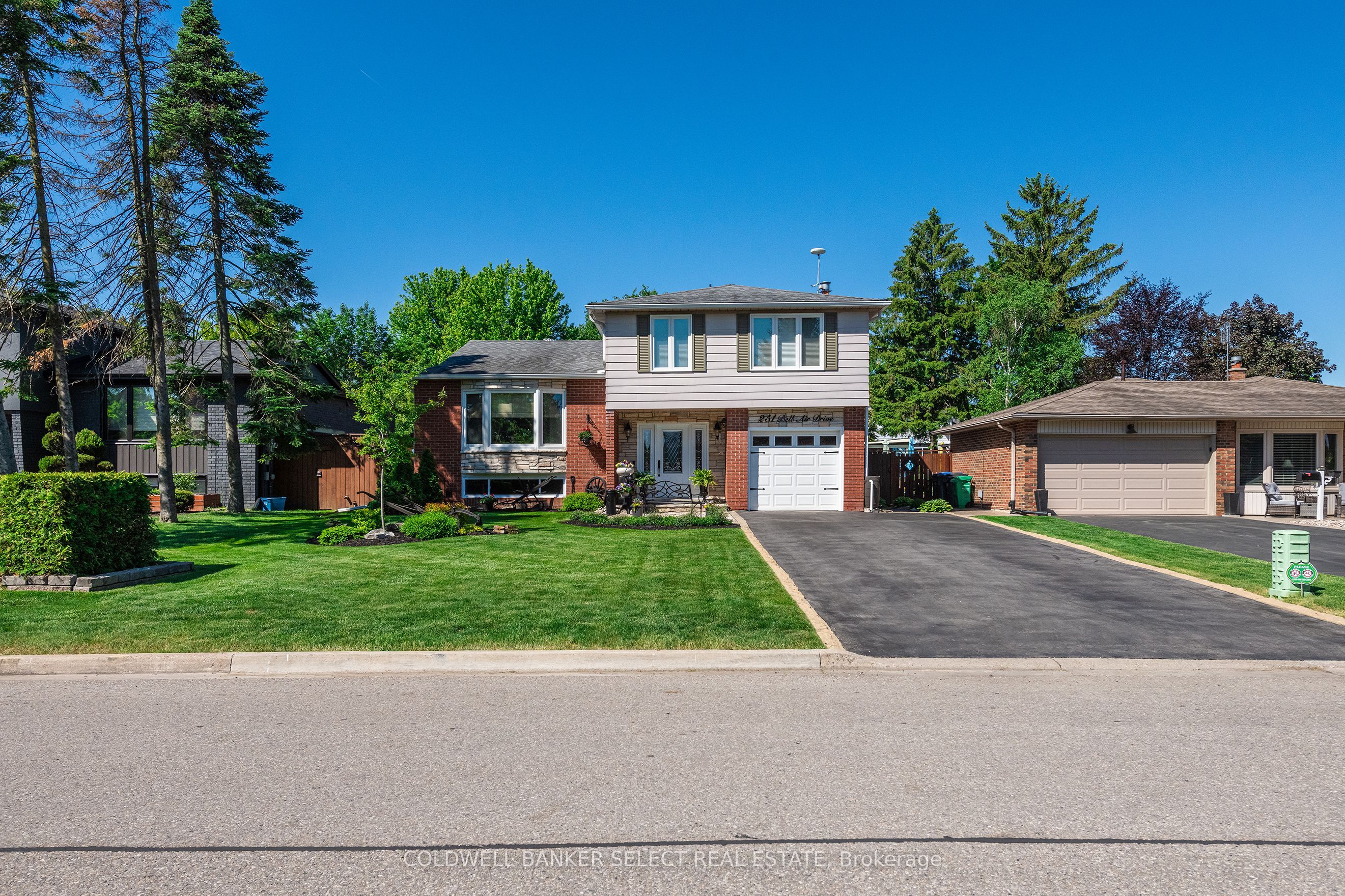251 Bell Air Drive, Caledon, ON L7E 1Z9
