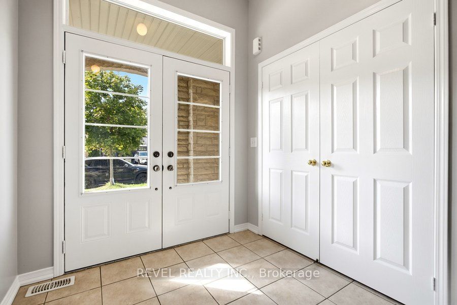 3351 Moses Way, Burlington, ON L7M 0L4 photo 4