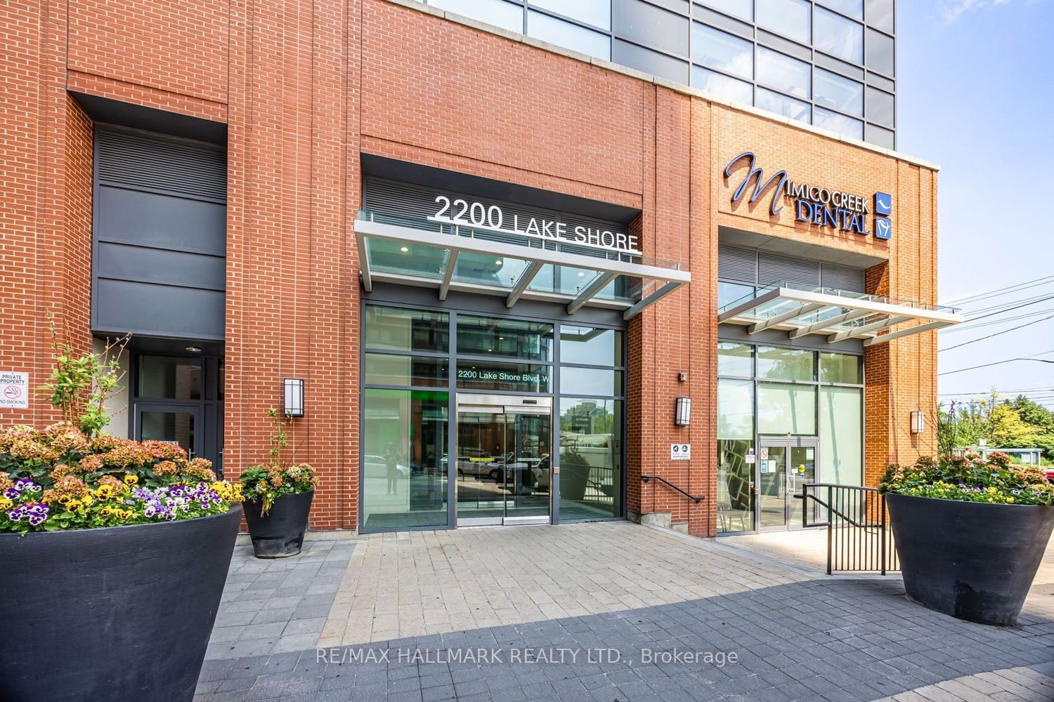 2200 Lake Shore Boulevard W PH 06, Toronto, ON M8V 1A4 photo 2