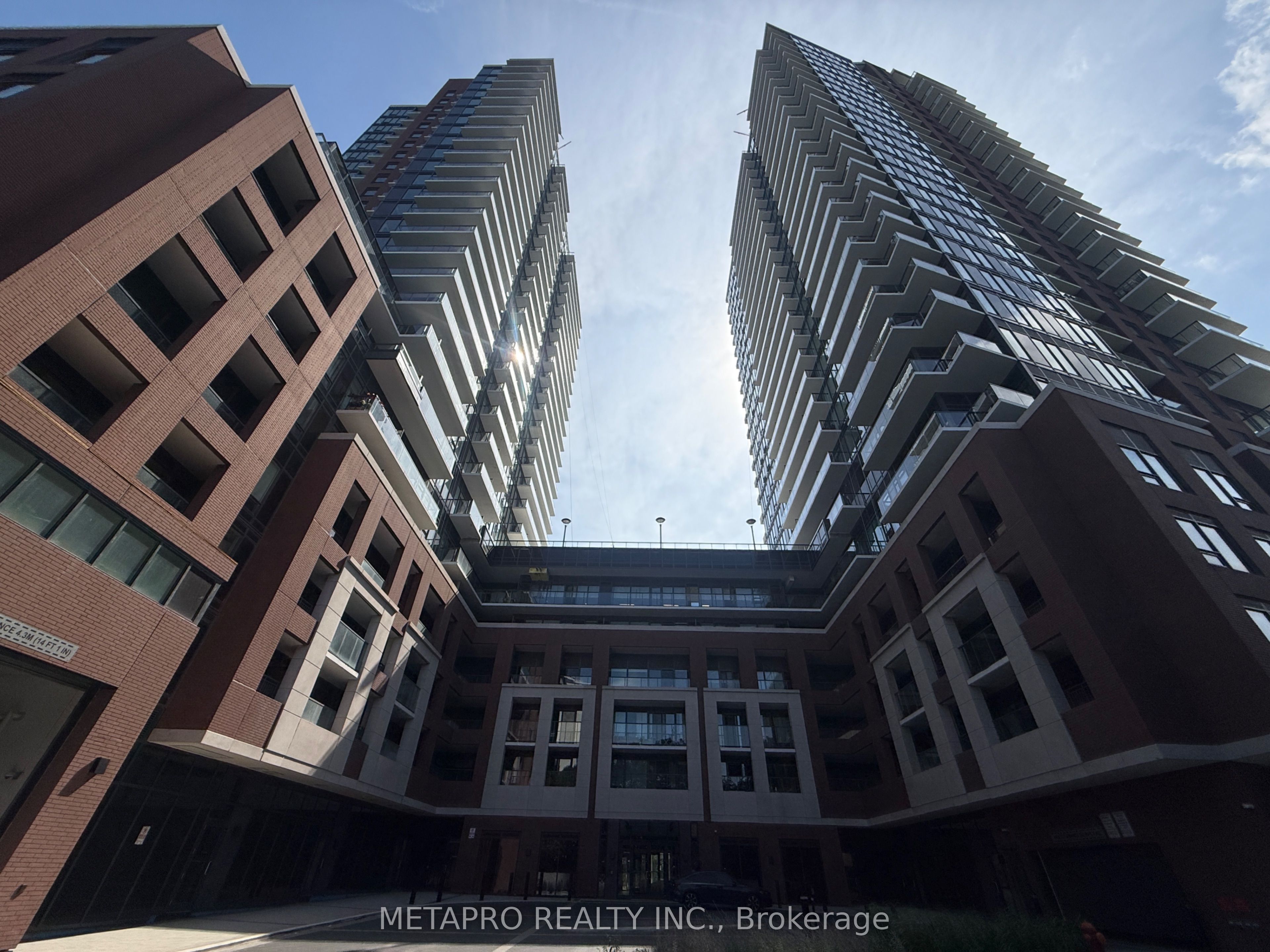 4010 Eglinton Avenue W 2016, Toronto, ON M9A 0G5