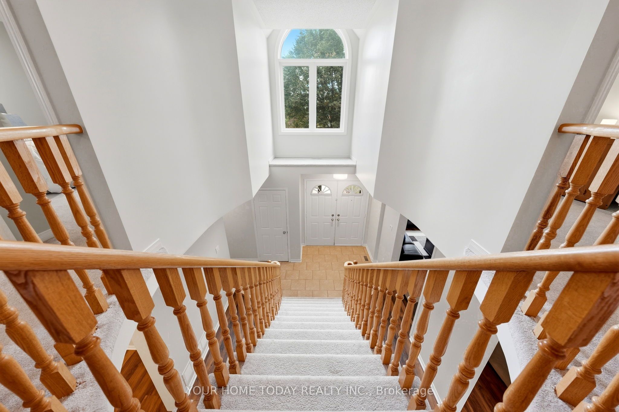 14 Donaghedy Drive, Halton Hills, ON L7G 5H2 photo 5
