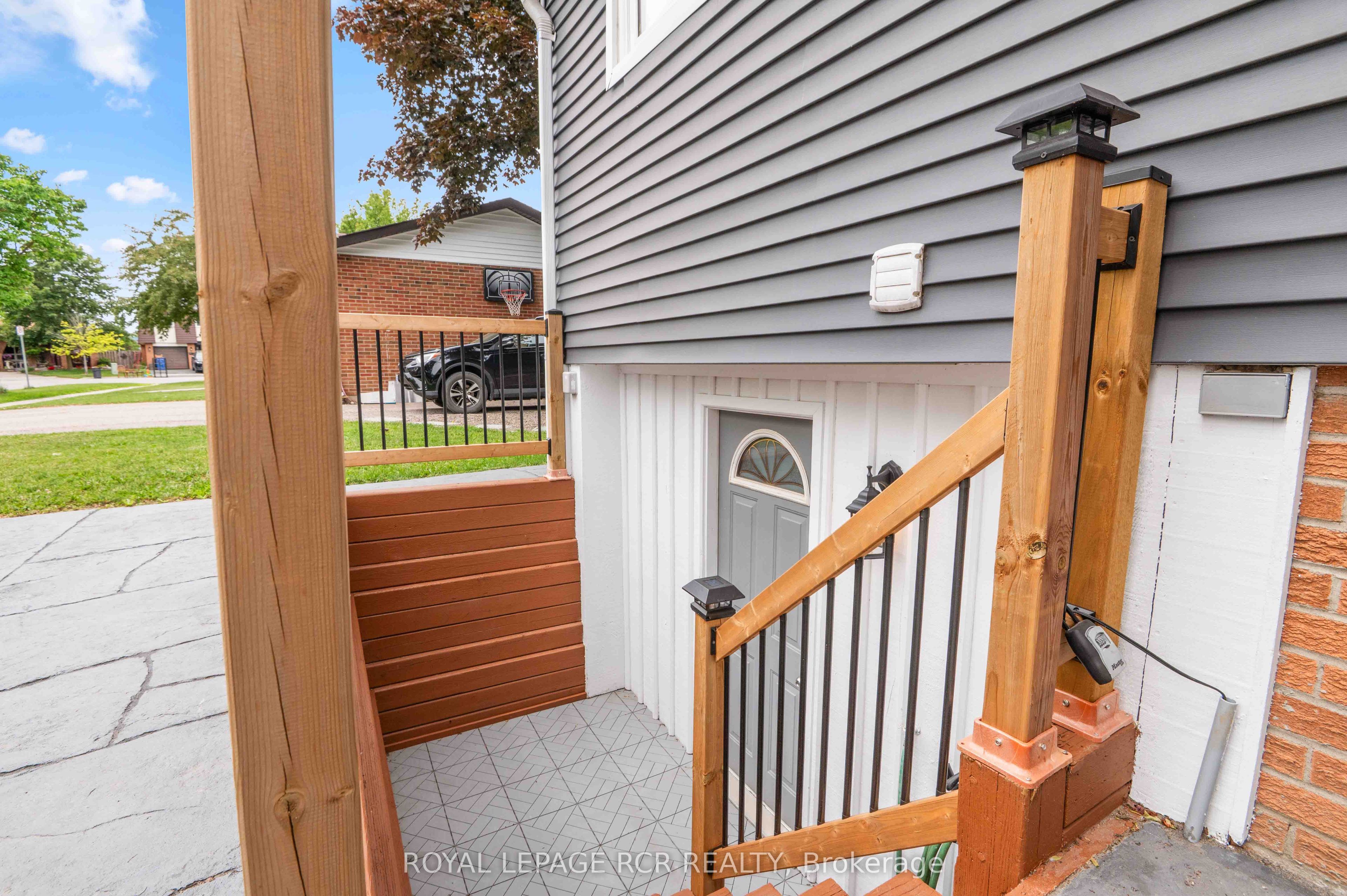 94 Morgandale Crescent, Orangeville, ON L9W 3C7 photo 3