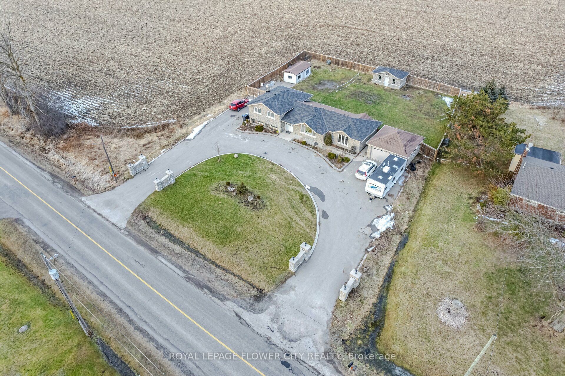 12821 Heritage Road, Caledon, ON L7C 1T9 photo 4