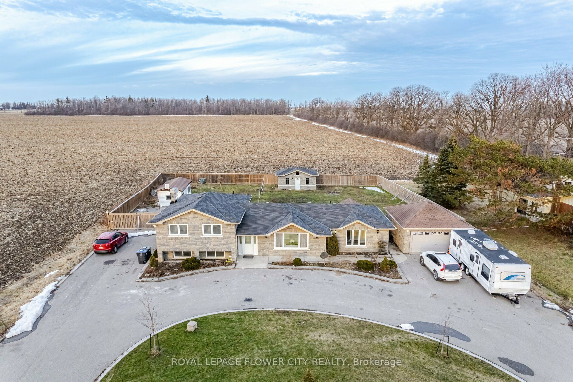 12821 Heritage Road, Caledon, ON L7C 1T9 photo 5