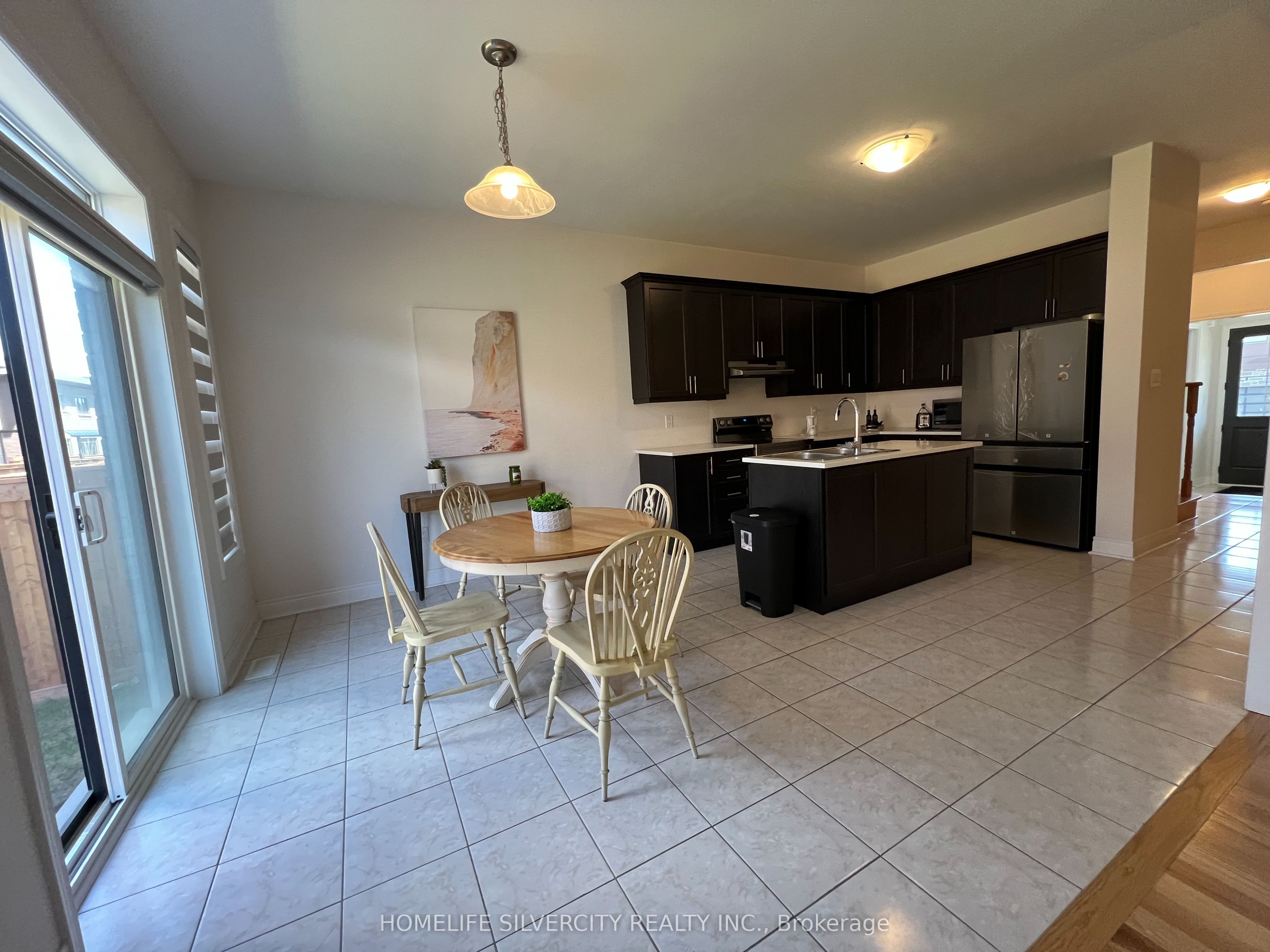 41 Michener Drive, Brampton, ON L6R 4E9 photo 5