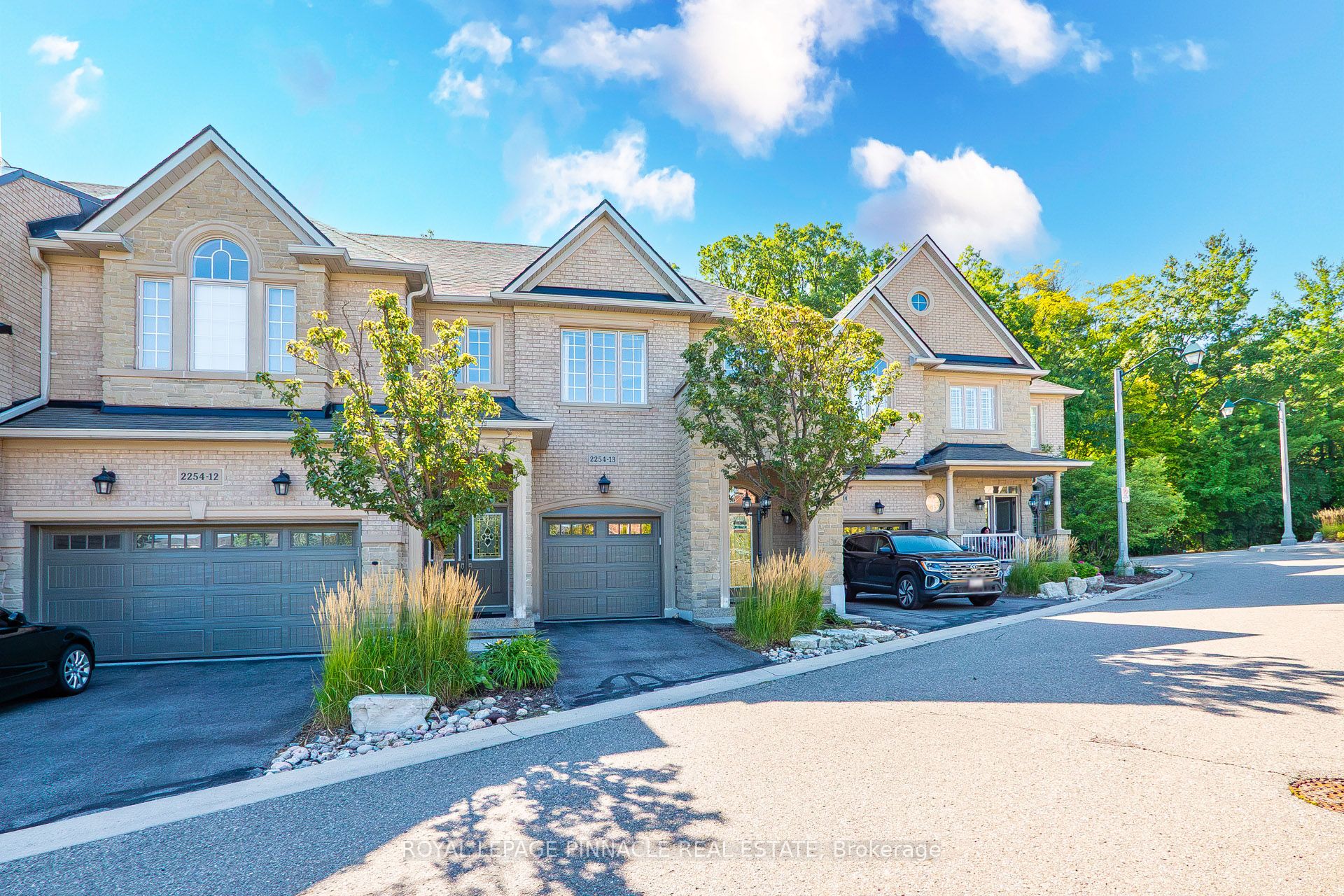 2254 Rockingham Drive 13, Oakville, ON L6H 7H8