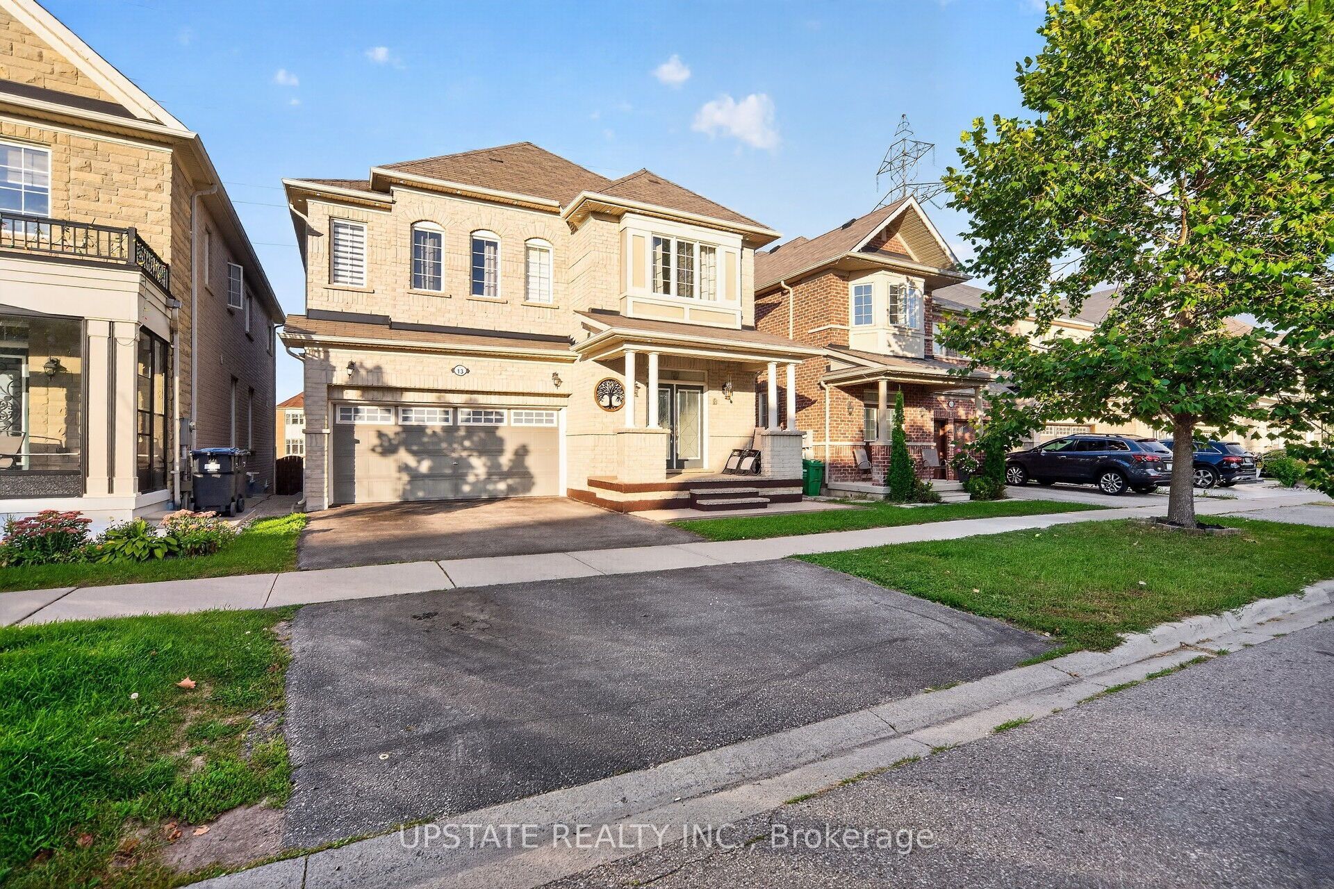 13 Timbercove Road, Brampton, ON L6Y 0W9 photo 2