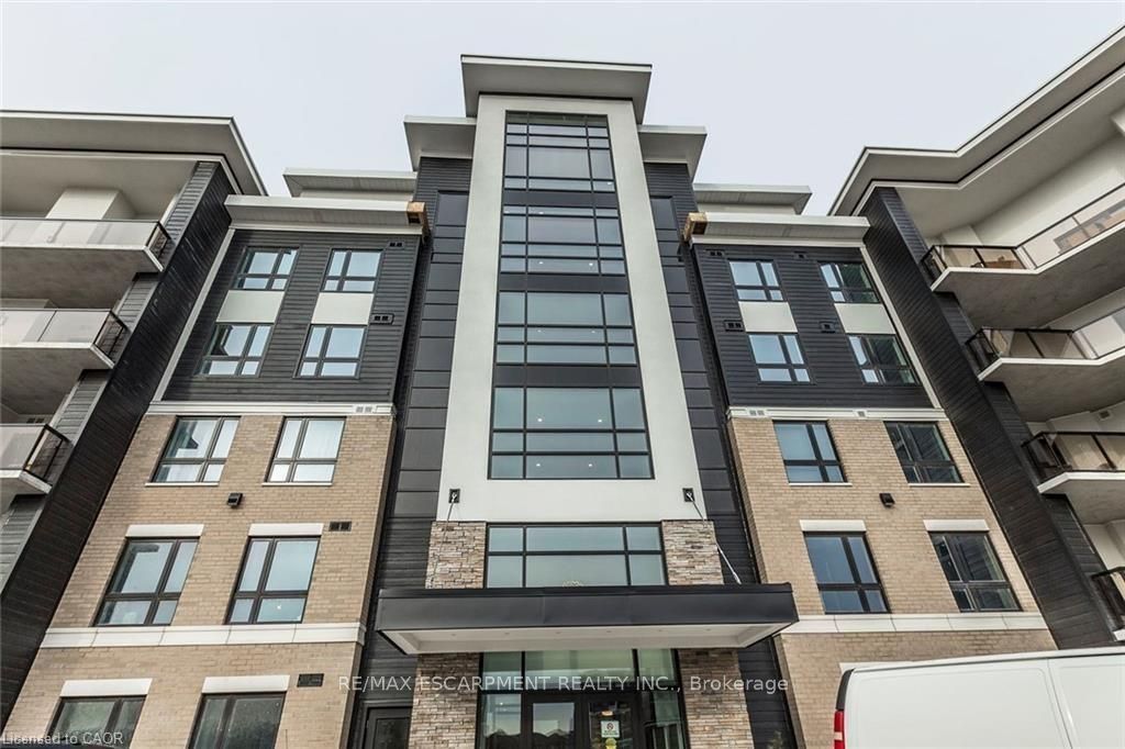 630 Sauve Street 325, Milton, ON L9T 9A6 photo 2