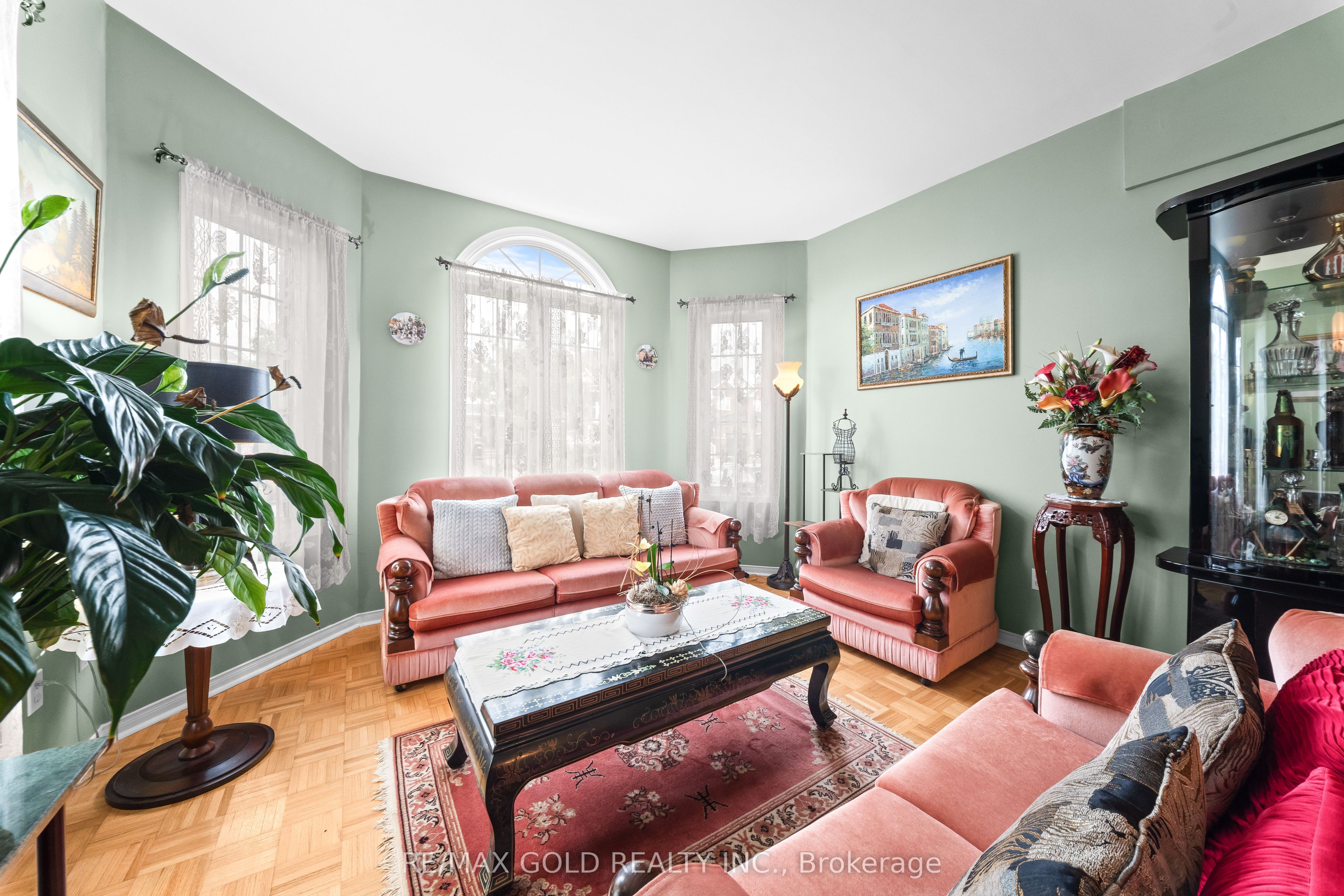 35 Goreridge Crescent, Brampton, ON L6P 1P2 photo 4