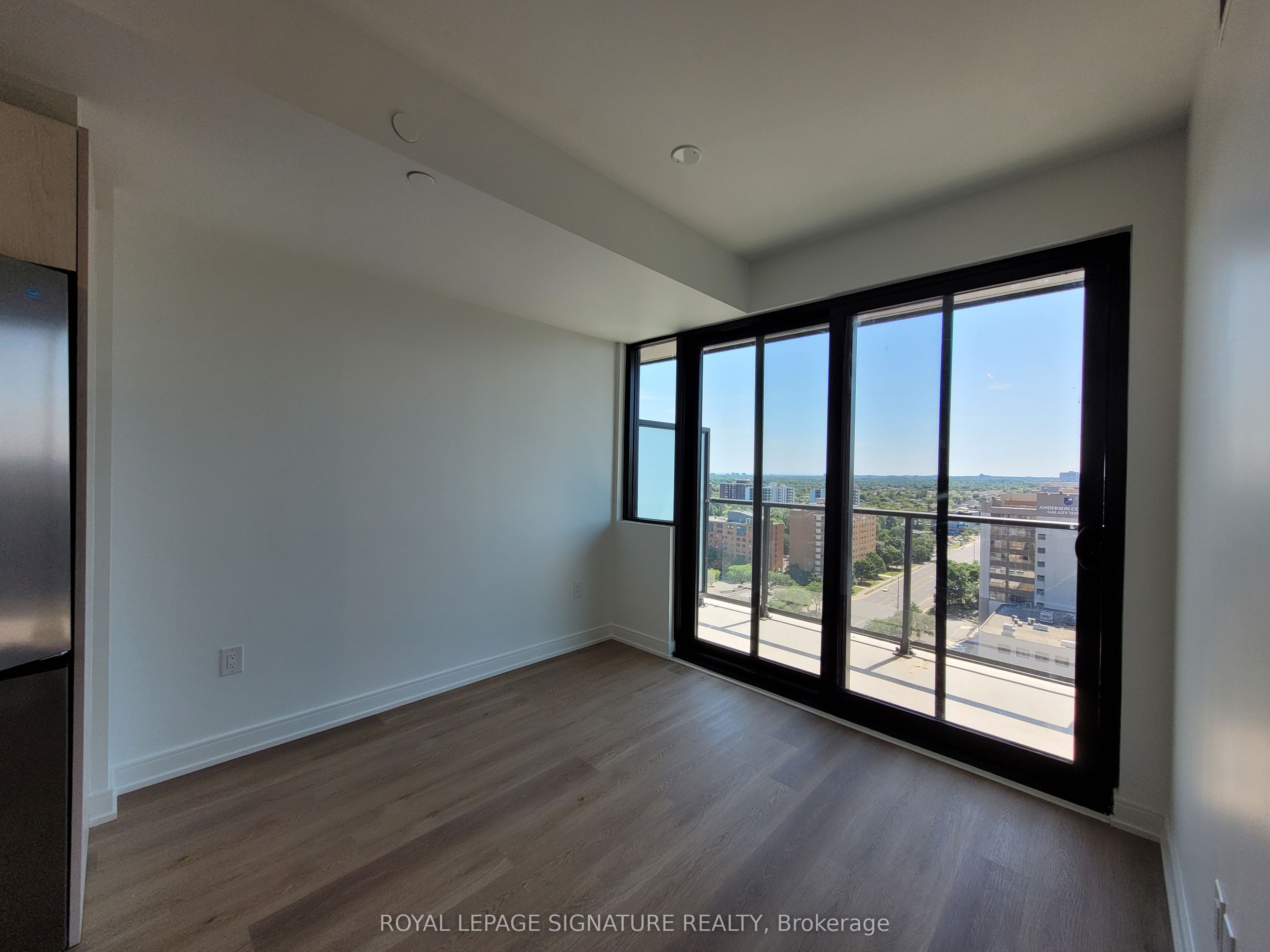 3009 Novar Road 1507, Mississauga, ON L5B 0P9 photo 4