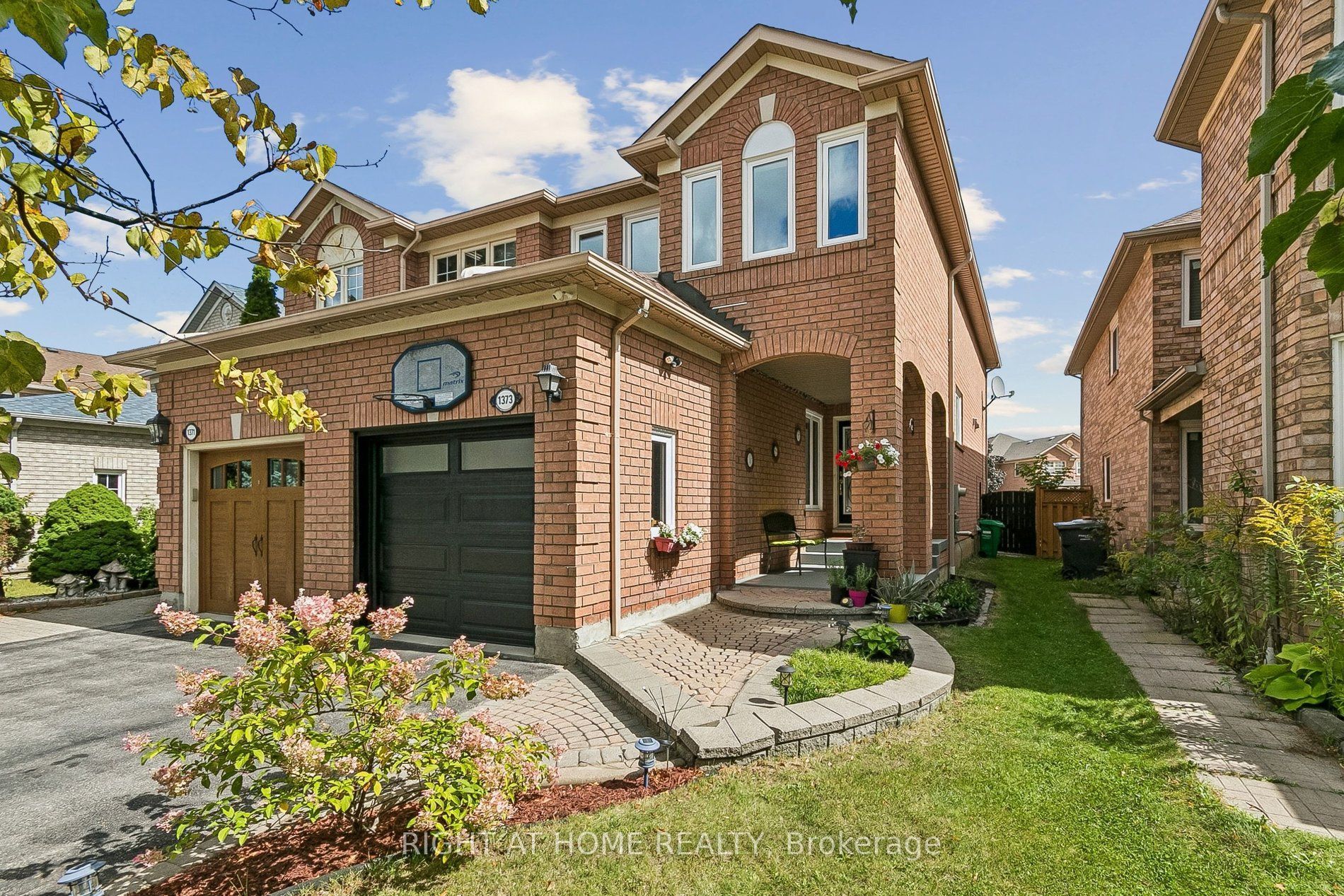 1373 Quest Circle, Mississauga, ON L5N 8B5 photo 3