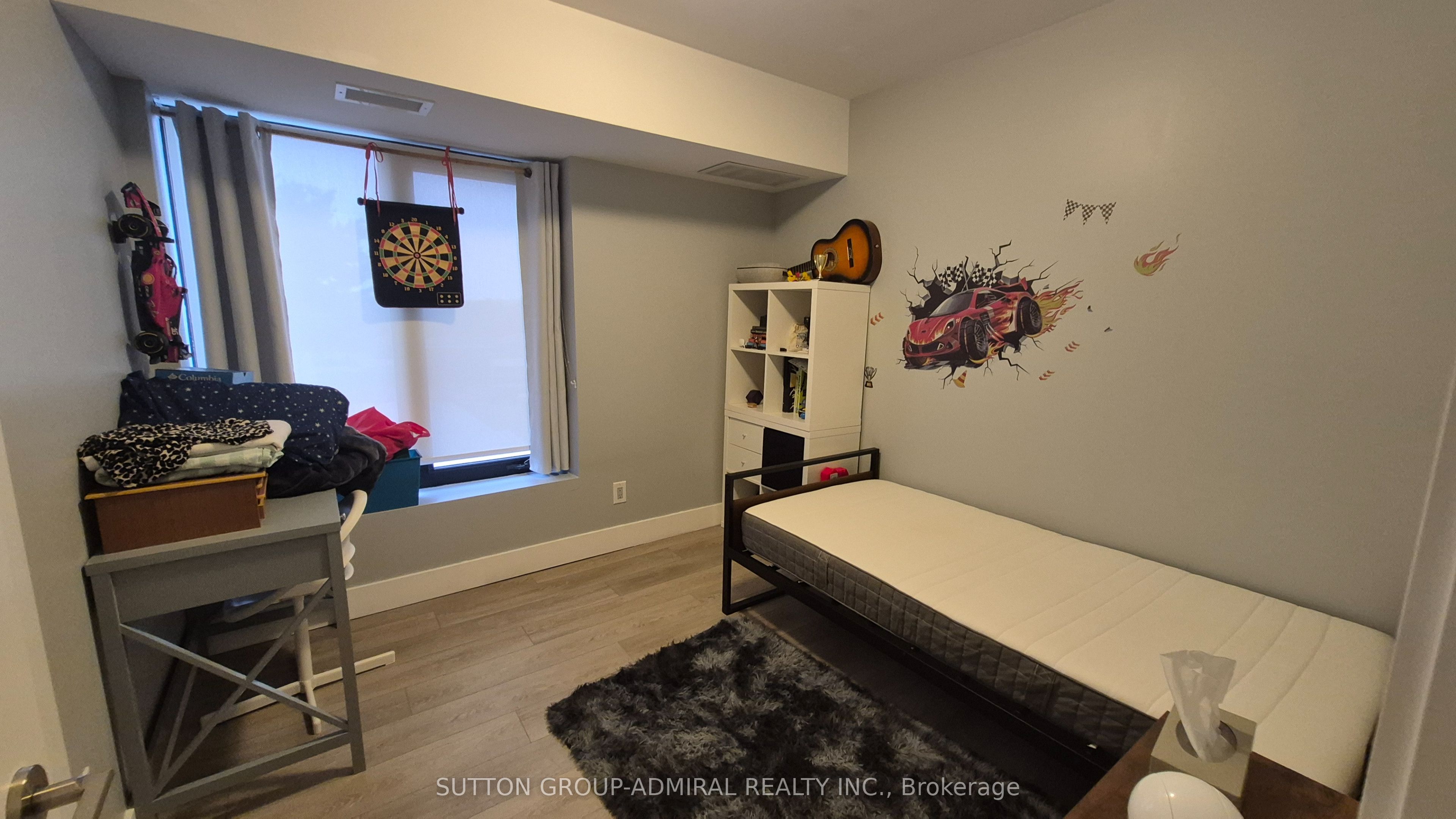 293 Viewmount Avenue 302, Toronto, ON M6B 3H8 photo 2