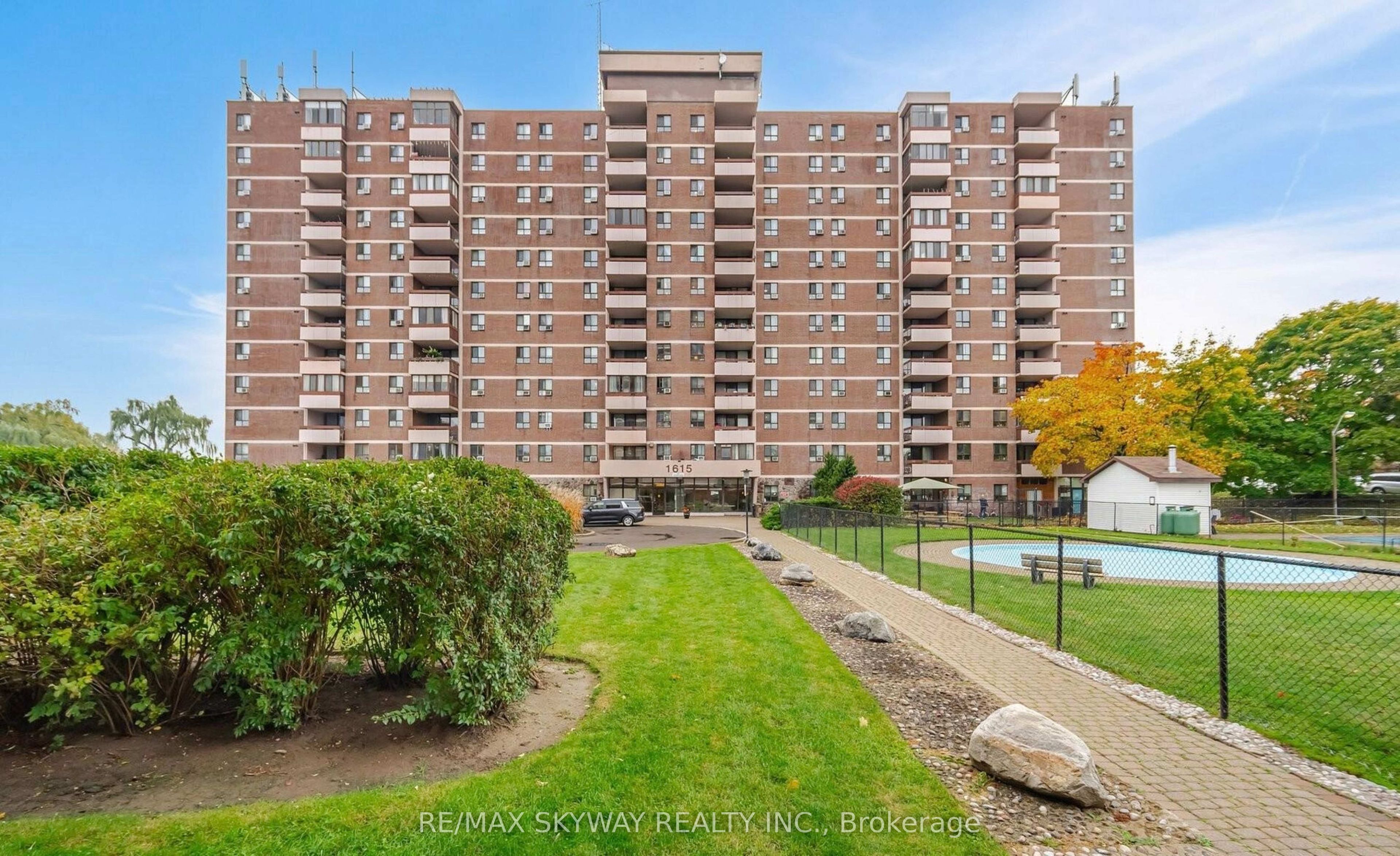 1615 Bloor Street 1203, Mississauga, ON L4X 1S2