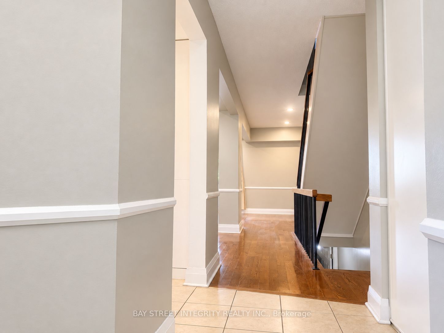 1580 Lancaster Drive 29, Oakville, ON L6H 2Z5 photo 5