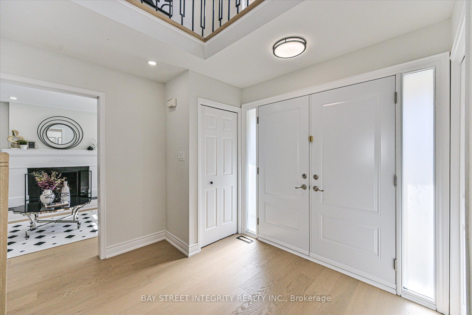 1225 Winterbourne Drive, Oakville, ON L6J 7G2 photo 4