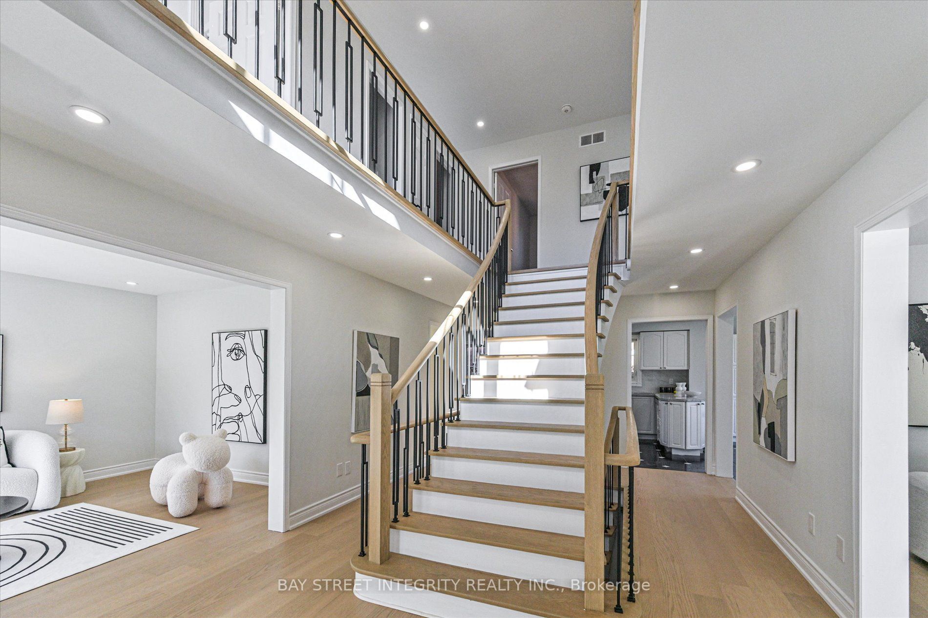 1225 Winterbourne Drive, Oakville, ON L6J 7G2 photo 5